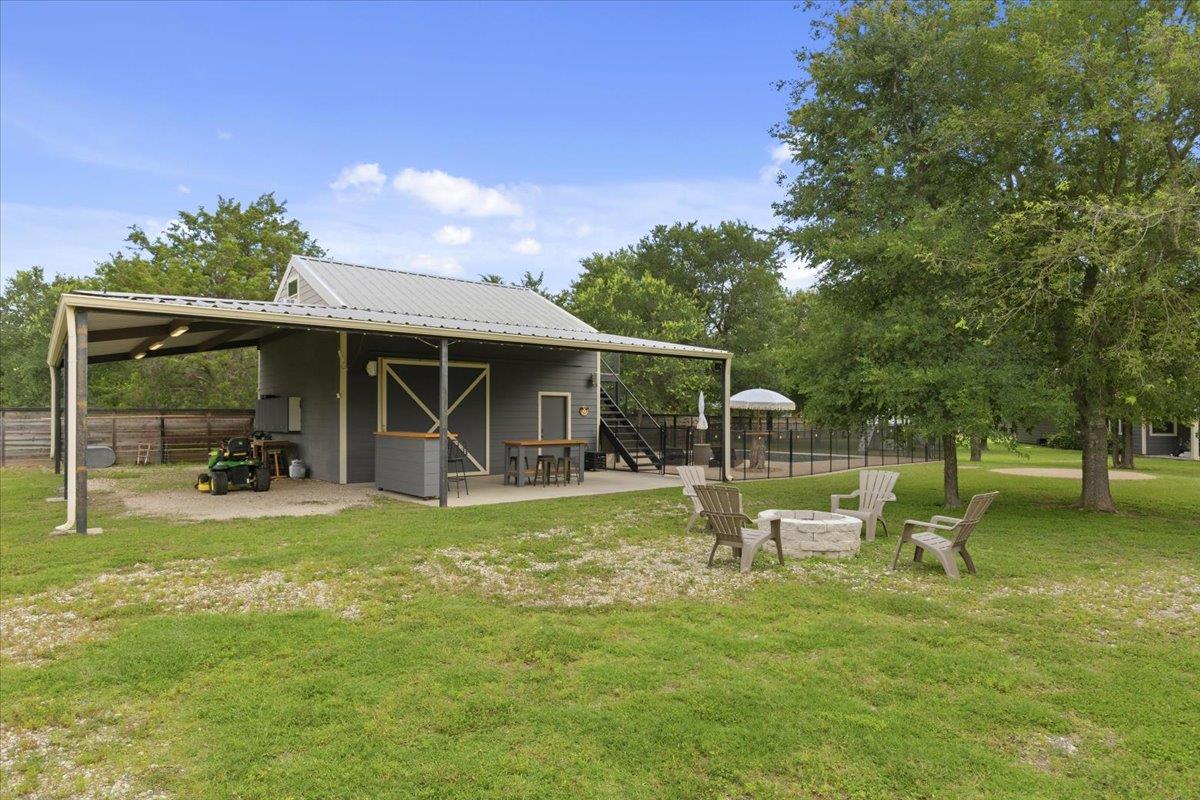 152 Keawakapu Dr, Bastrop, TX 78602