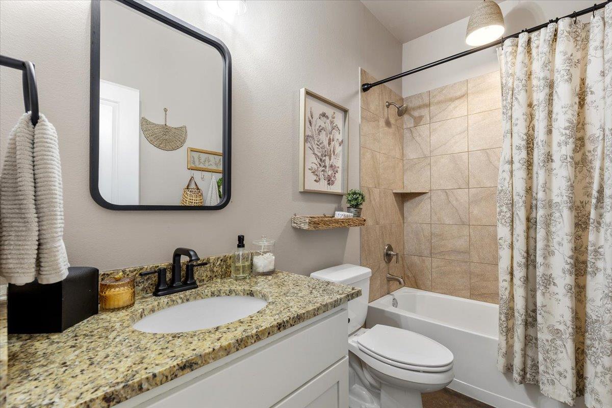 152 Keawakapu Dr, Bastrop, TX 78602