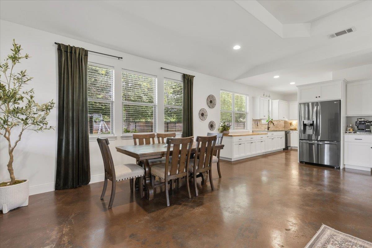 152 Keawakapu Dr, Bastrop, TX 78602