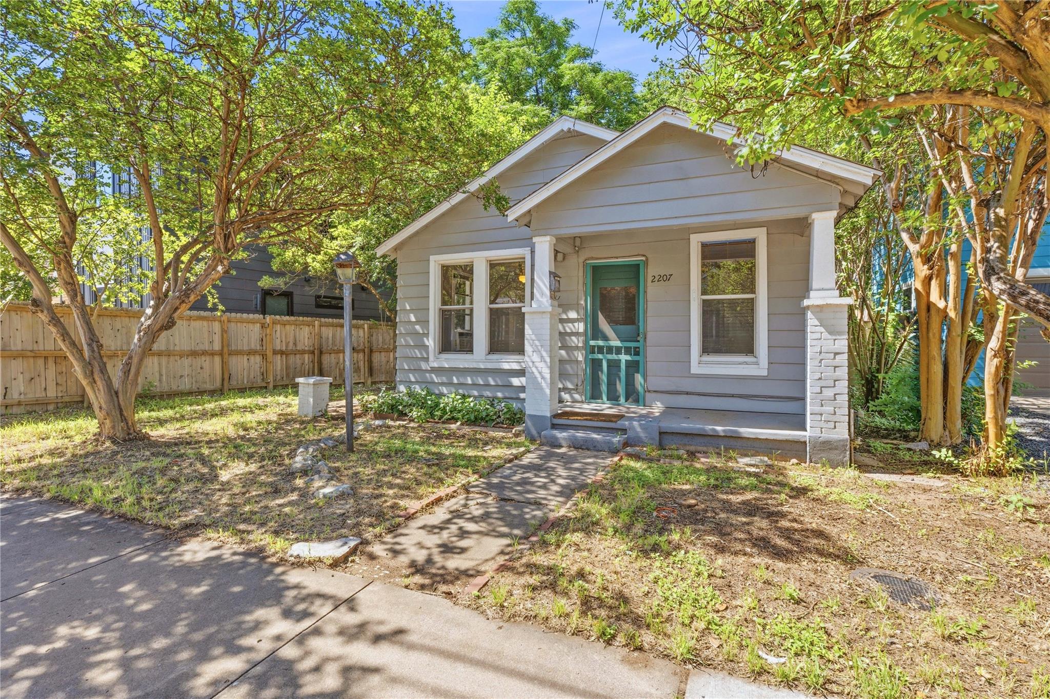 2207 Santa Rita St, Austin, TX 78702