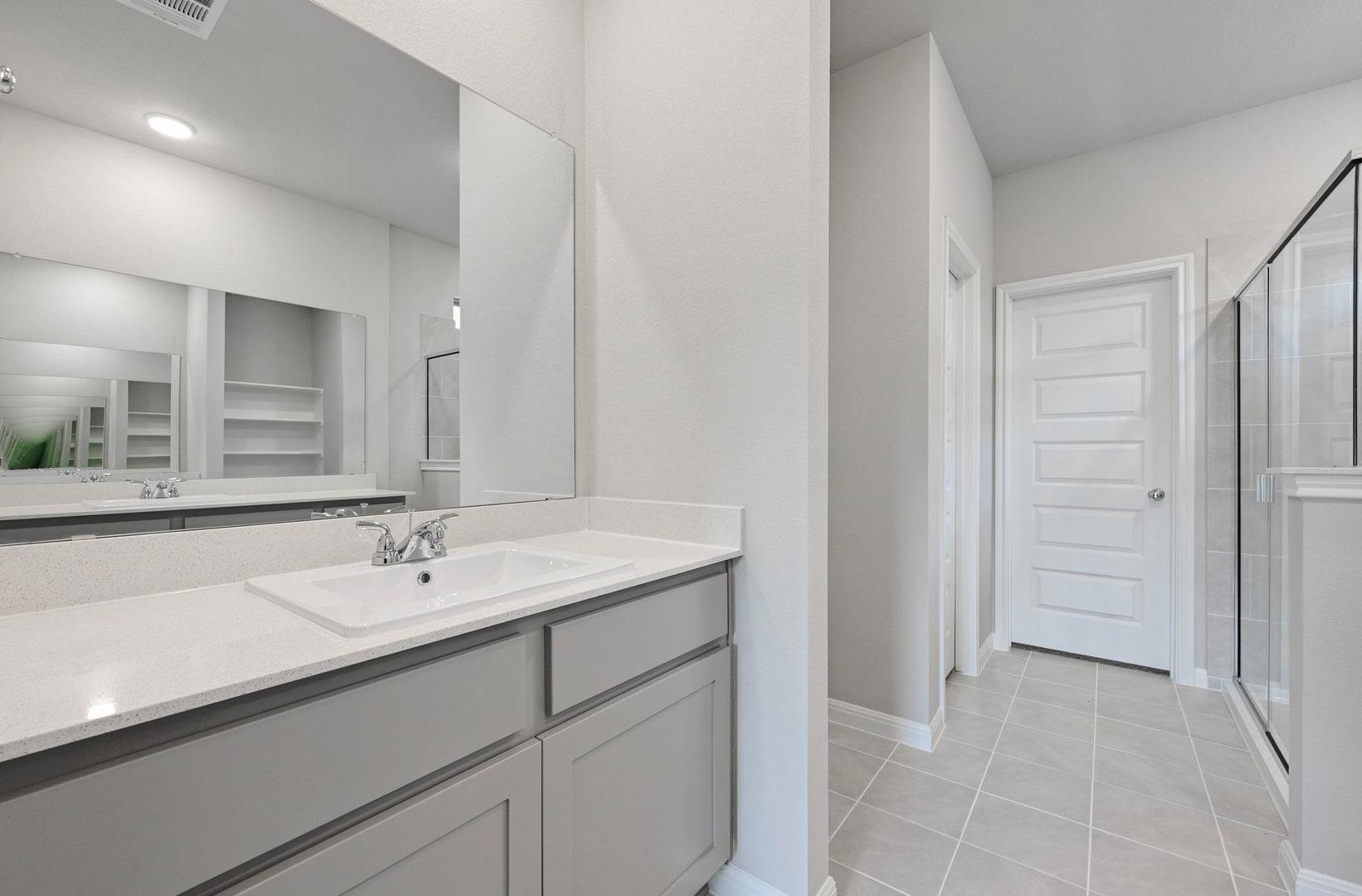216 Hornet St, Elgin, TX 78621