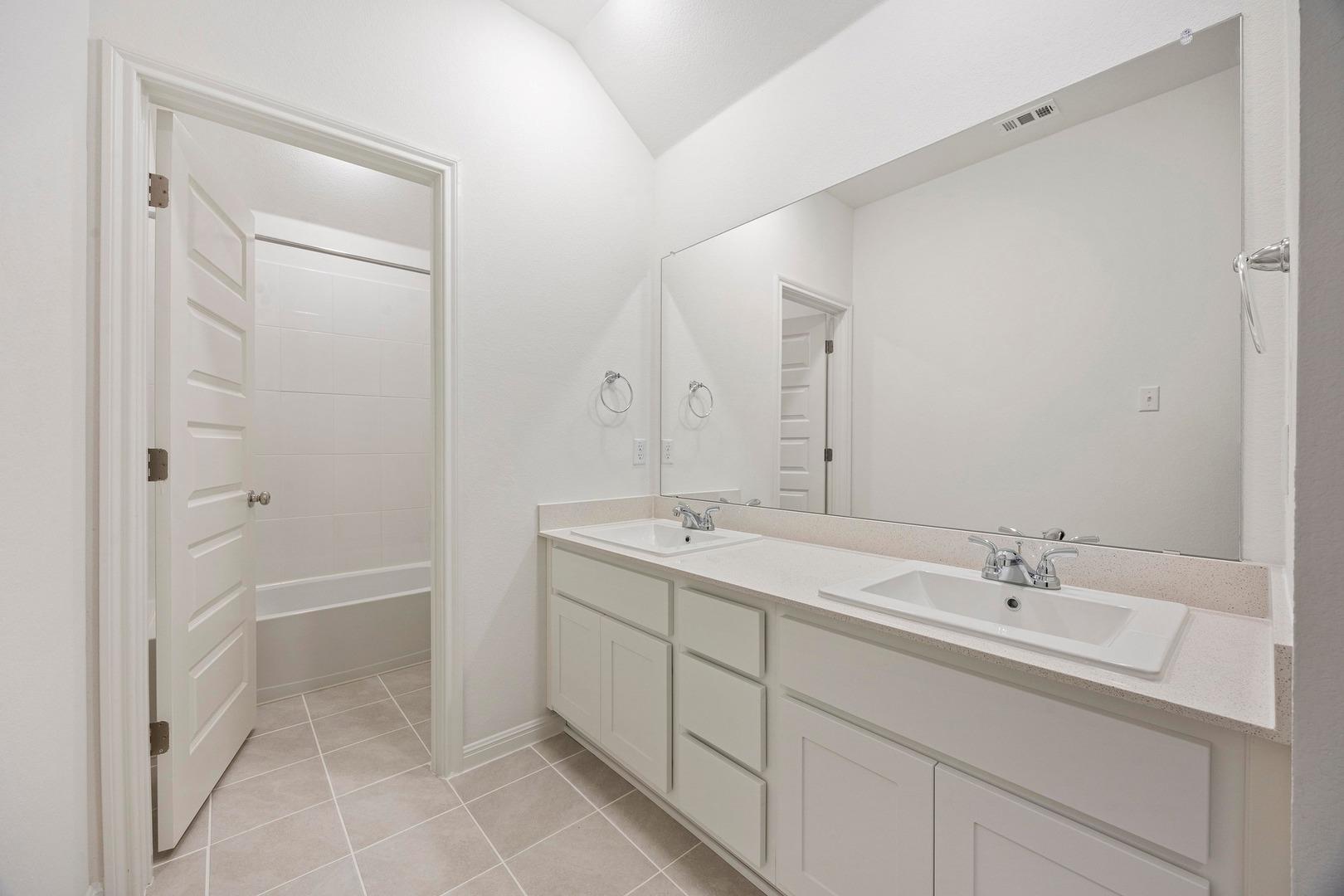 223 Hornet St, Elgin, TX 78621