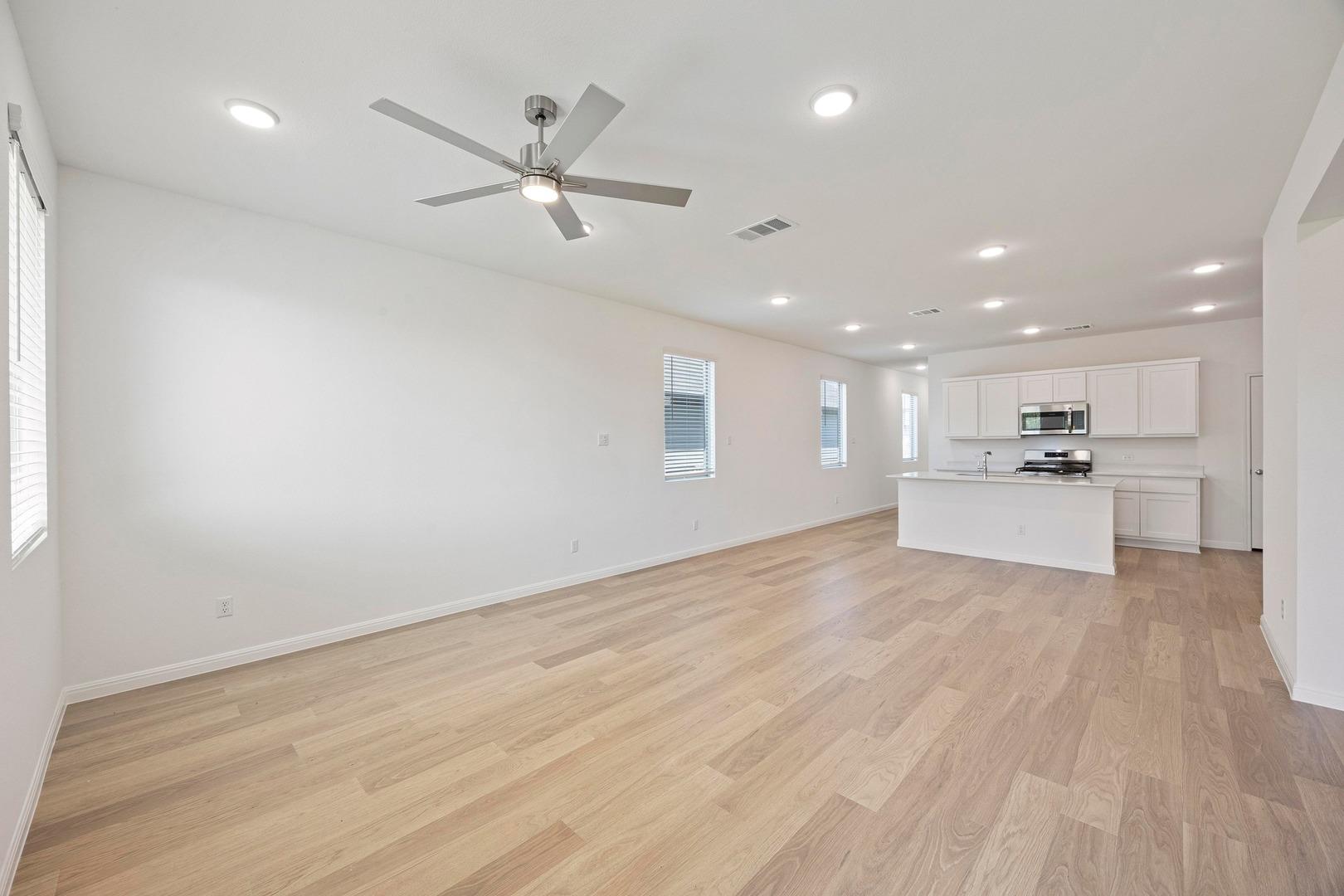223 Hornet St, Elgin, TX 78621