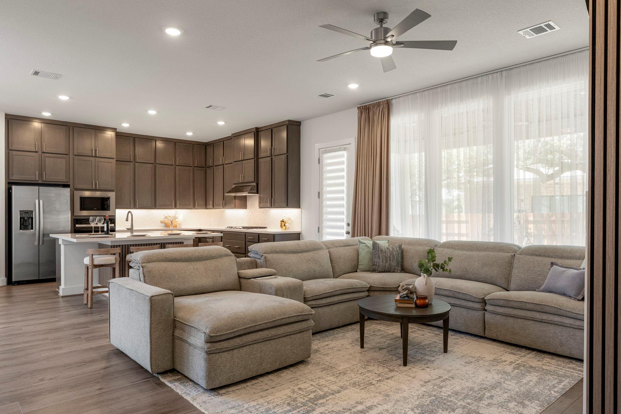 298 Canal Dr, Dripping Springs, TX 78620