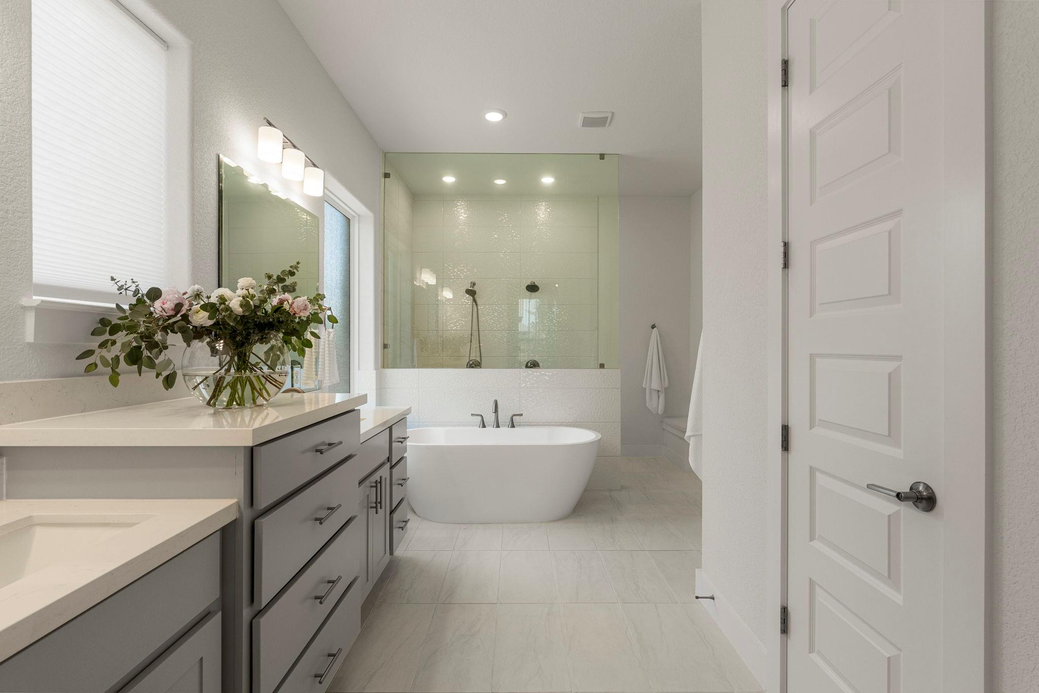 298 Canal Dr, Dripping Springs, TX 78620