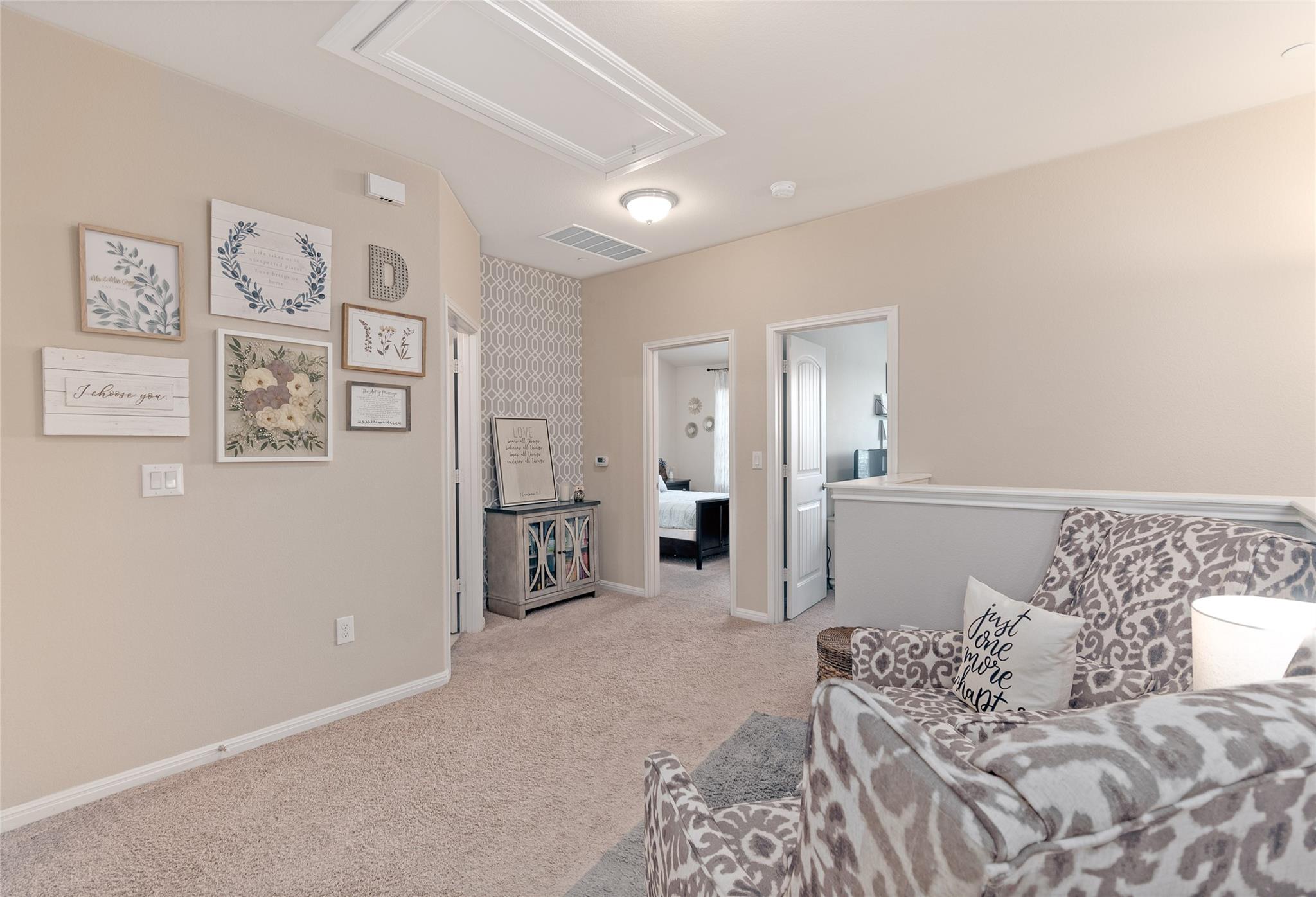 516 E Slaughter Ln # 402, Austin, TX 78744