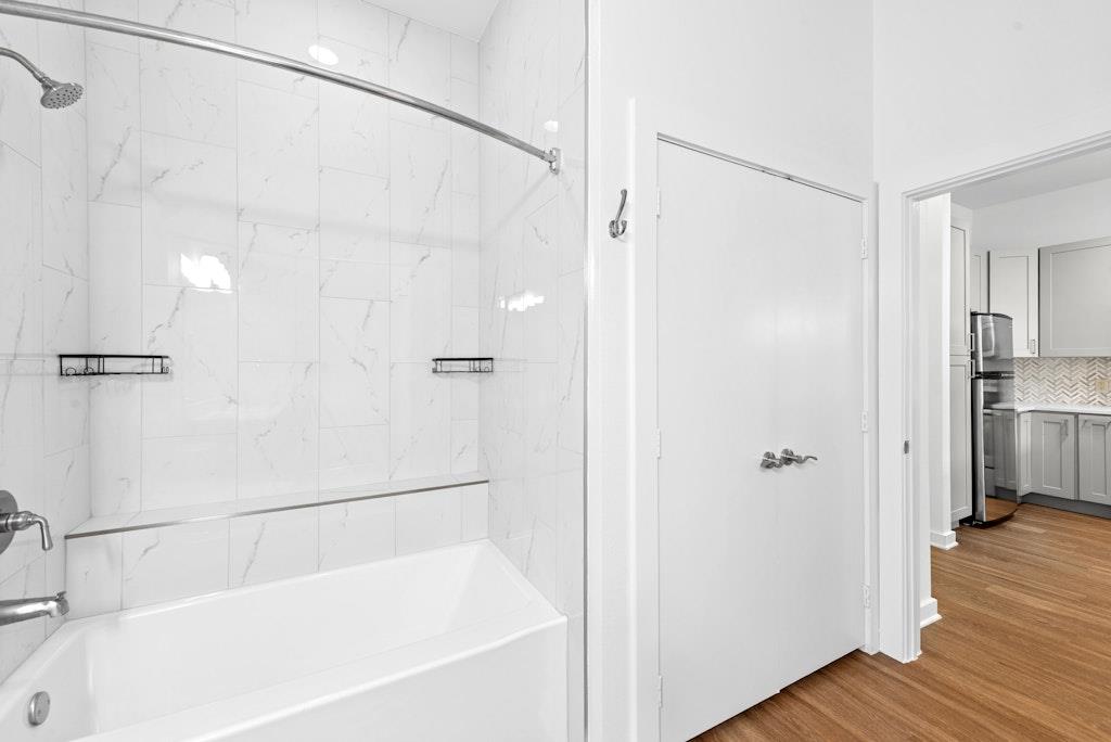 1900 Barton Springs Rd # 2021, Austin, TX 78704