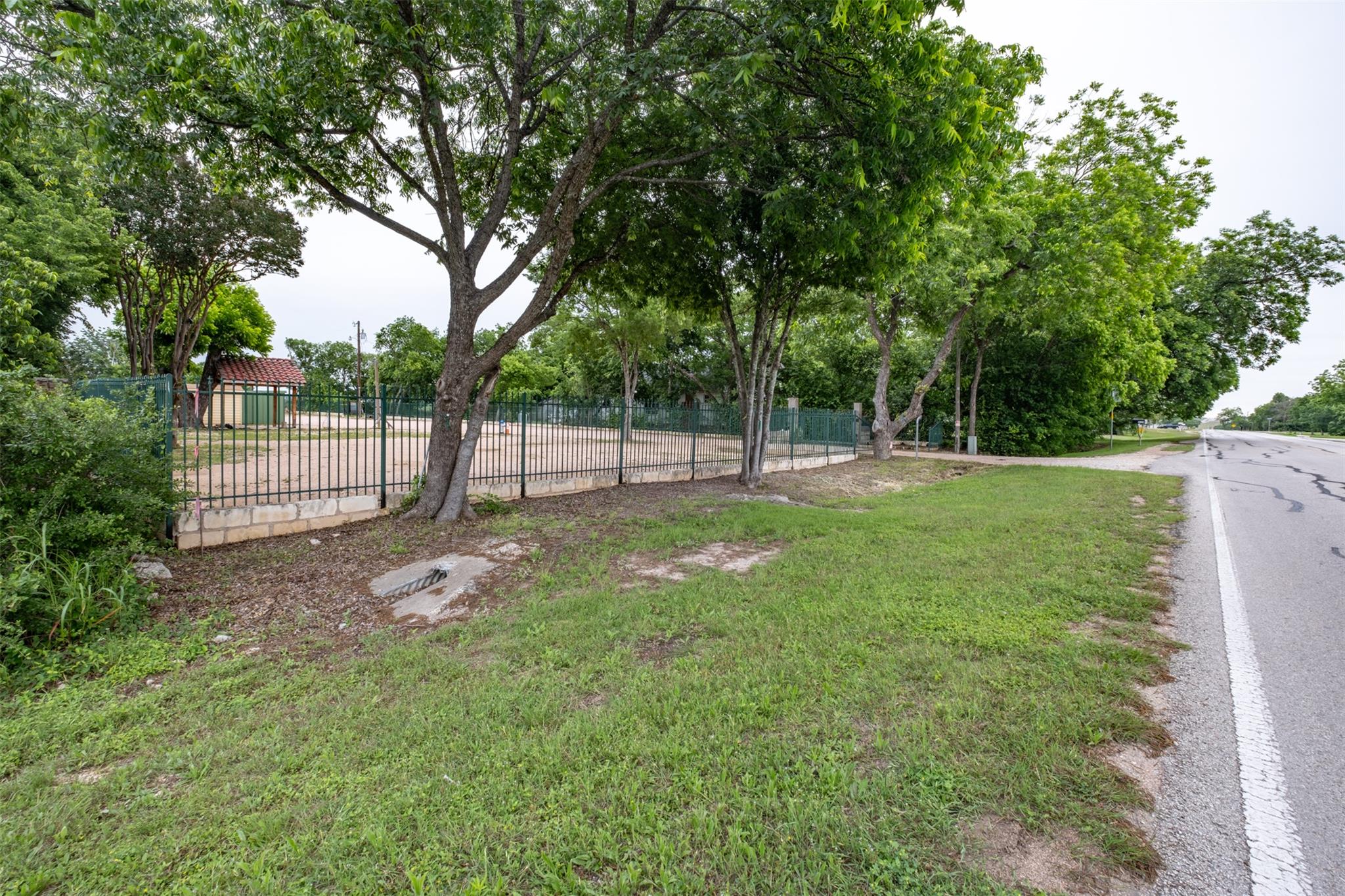 1051 Old 1460 Trl, Georgetown, TX 78626