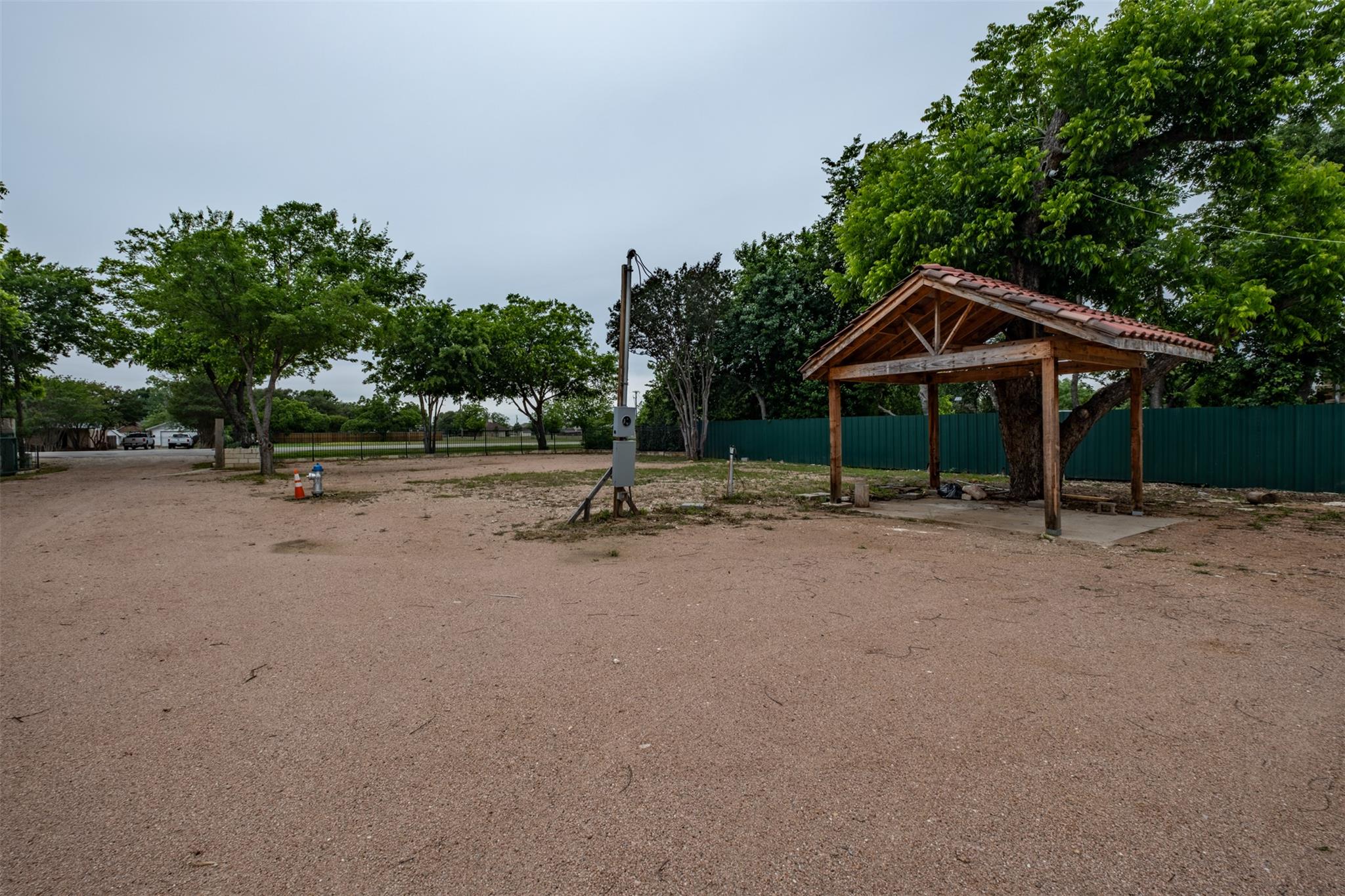 1051 Old 1460 Trl, Georgetown, TX 78626