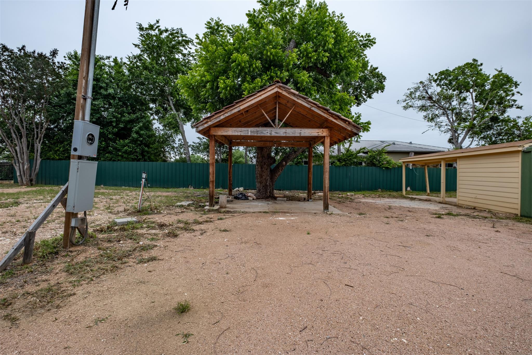 1051 Old 1460 Trl, Georgetown, TX 78626