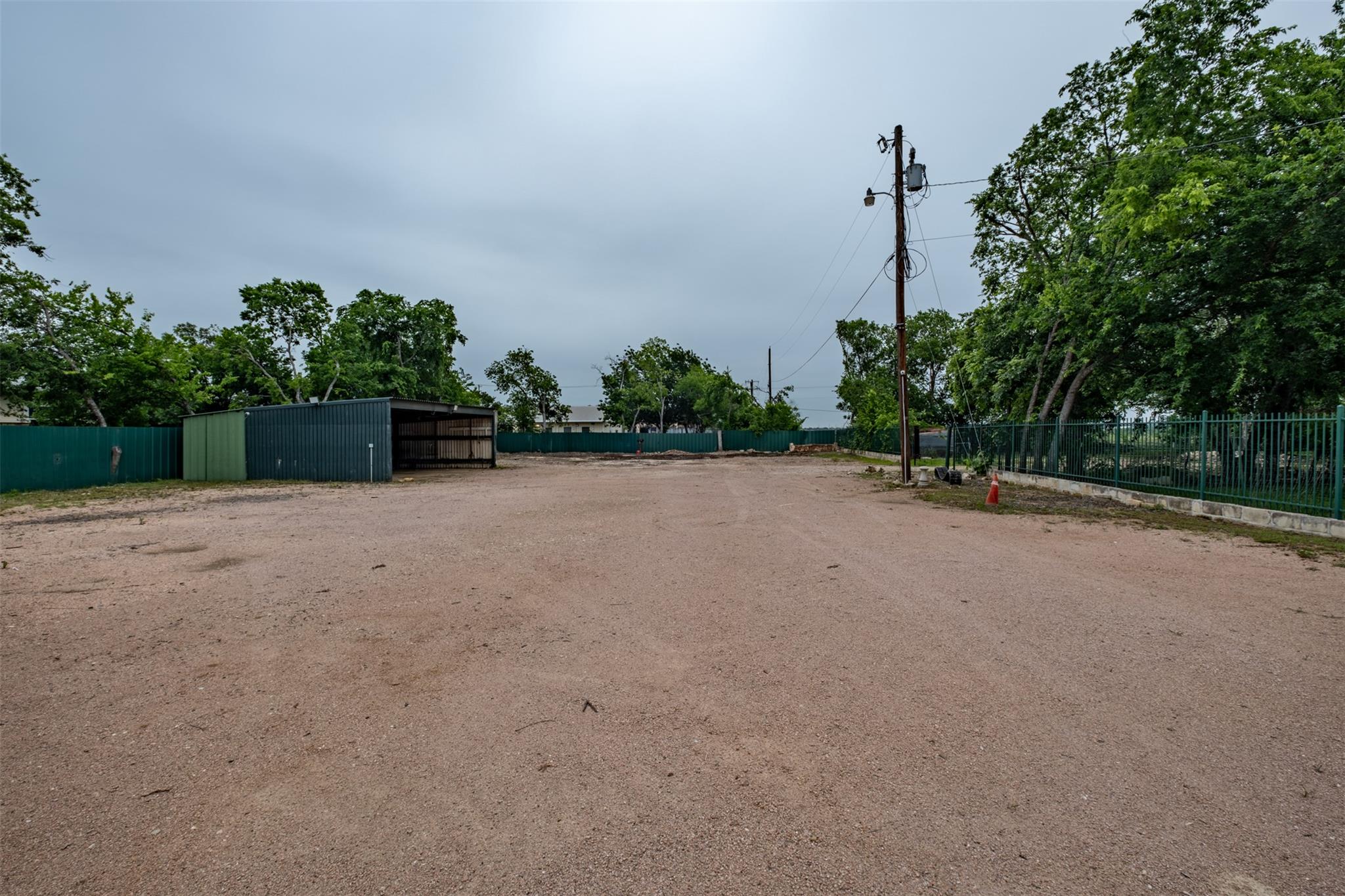 1051 Old 1460 Trl, Georgetown, TX 78626