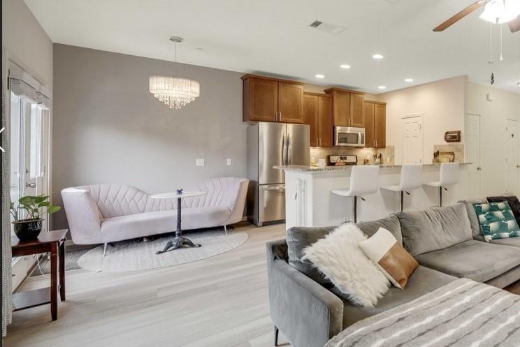 1701 S Bell Blvd # 302, Cedar Park, TX 78613
