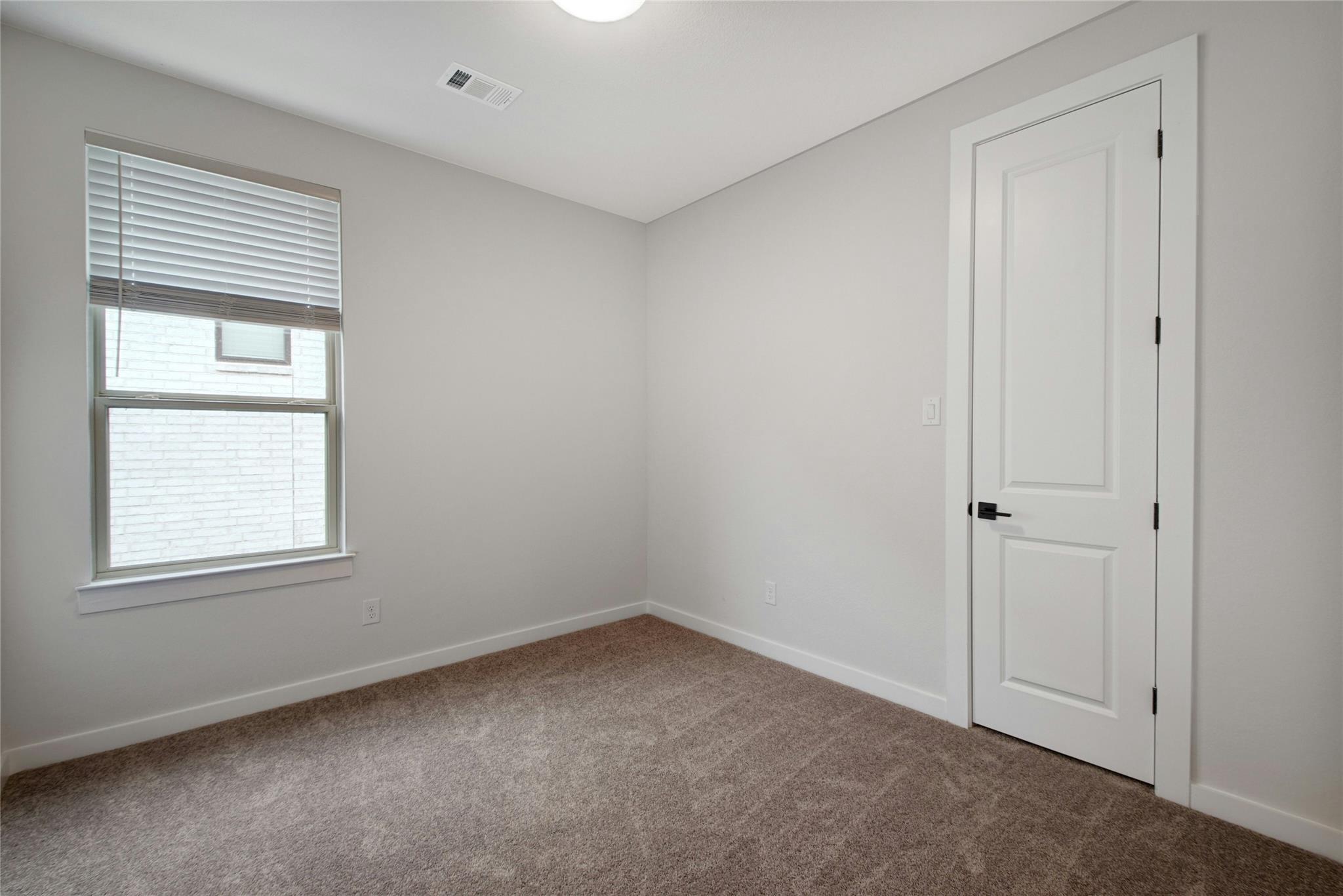 633 Pecan Bottom Trl, Georgetown, TX 78628
