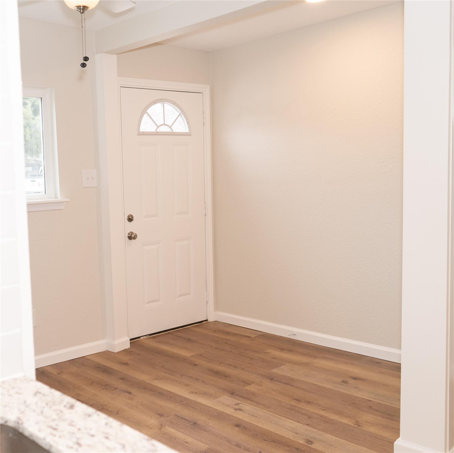 97 Anthony St # B, Austin, TX 78702