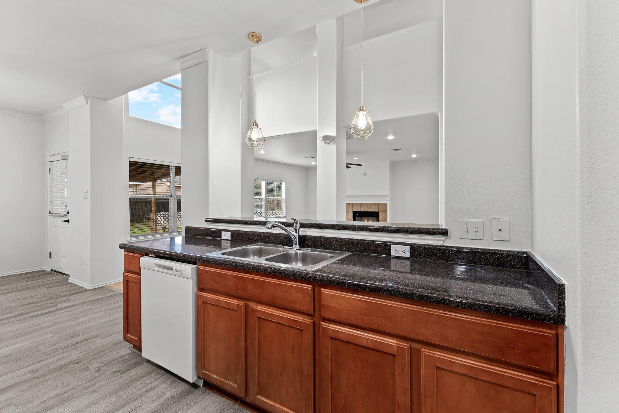 6700 Tulloch Way, Austin, TX 78754