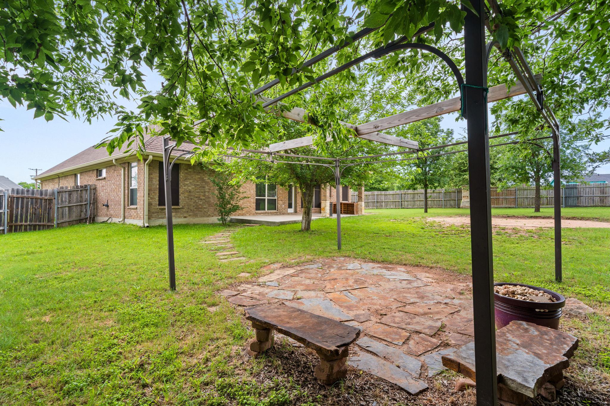 806 Marshall Dr, Belton, TX 76513