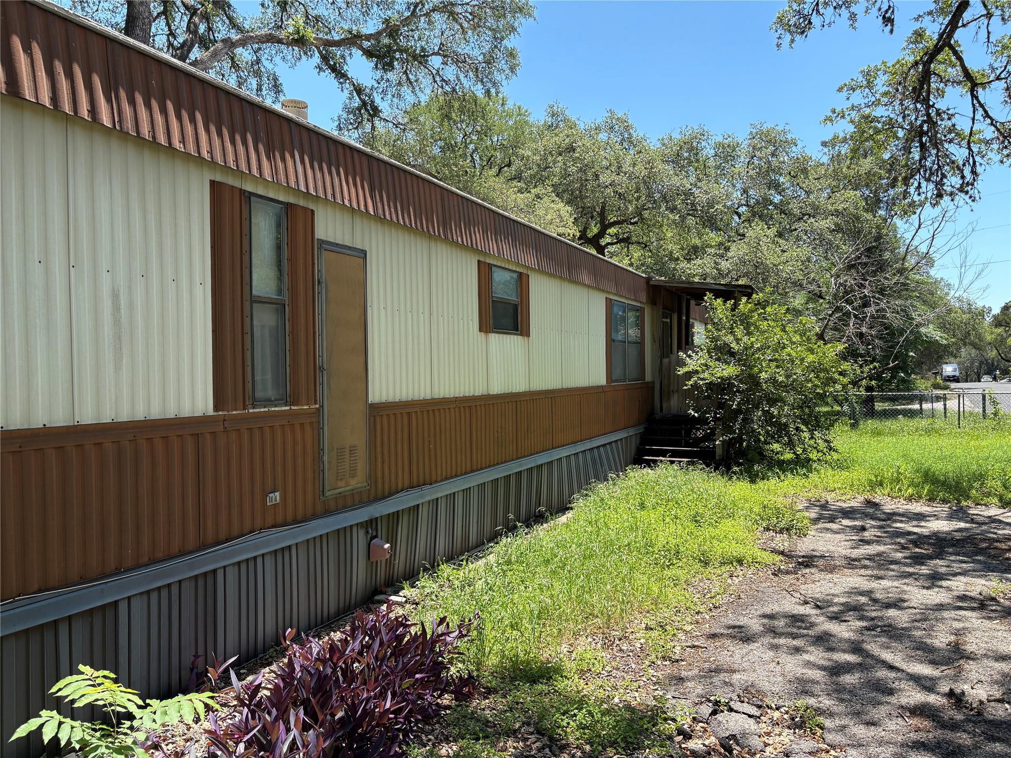 7803 Forest Wood Rd, Austin, TX 78745