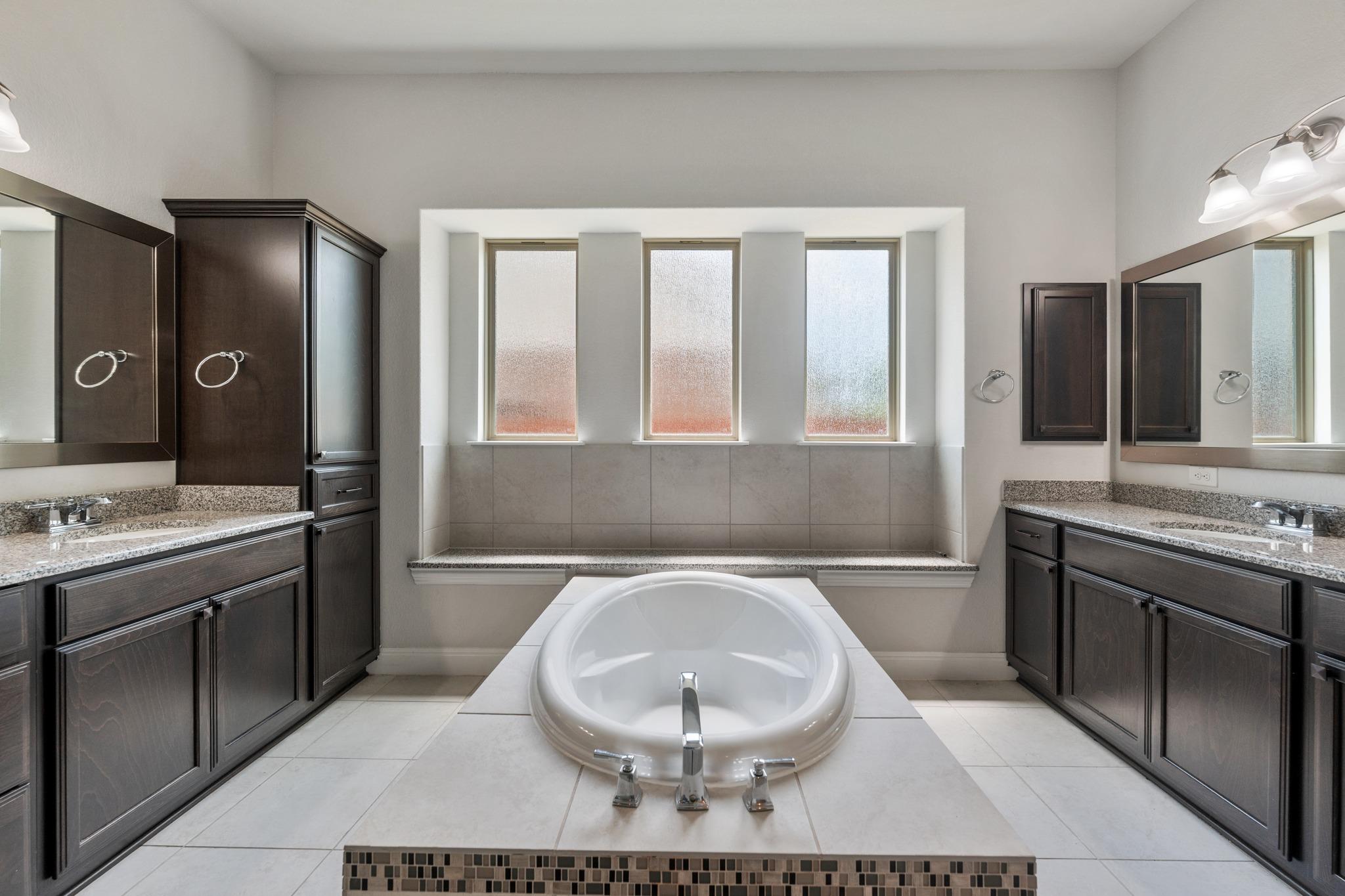 2709 STEECE Way, Leander, TX 78641