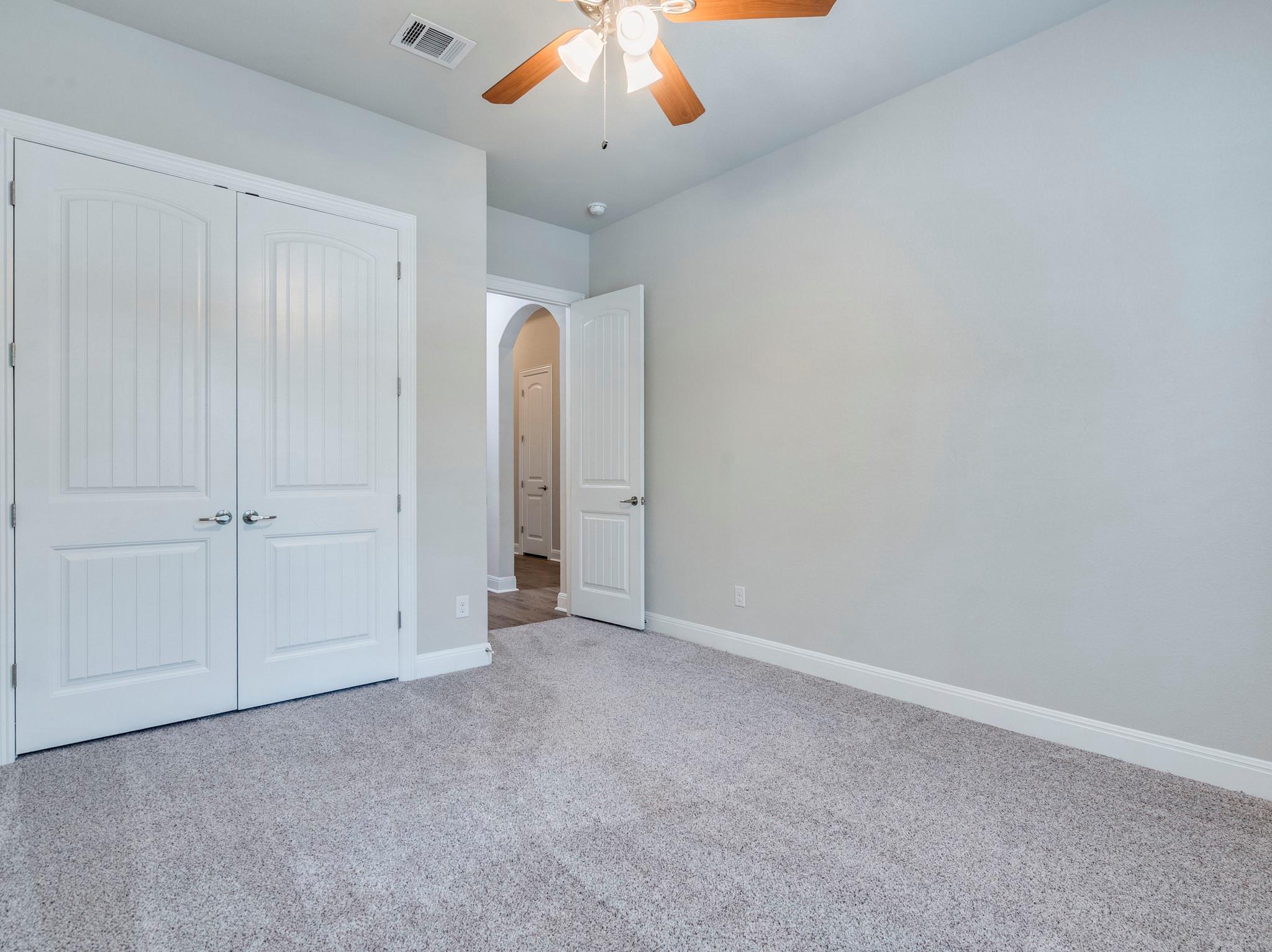 836 Richardson Ln, Leander, TX 78641