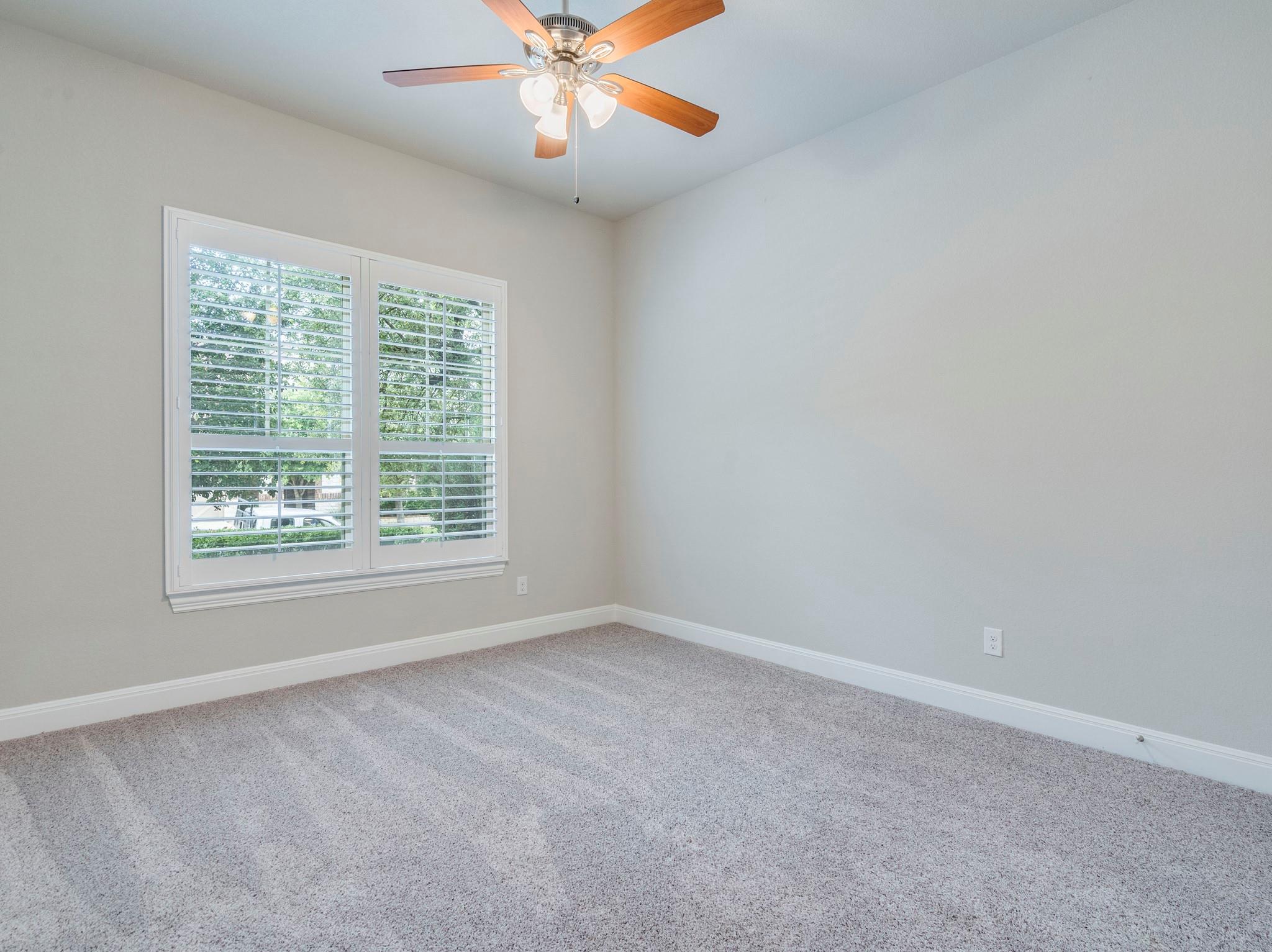 836 Richardson Ln, Leander, TX 78641