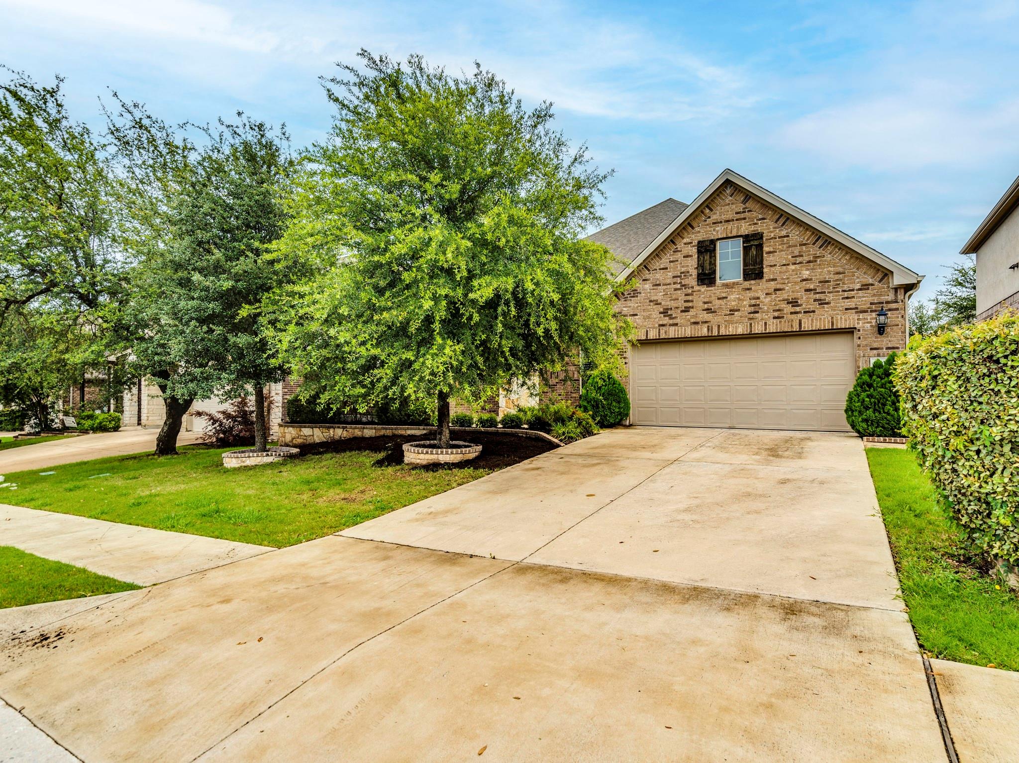 836 Richardson Ln, Leander, TX 78641