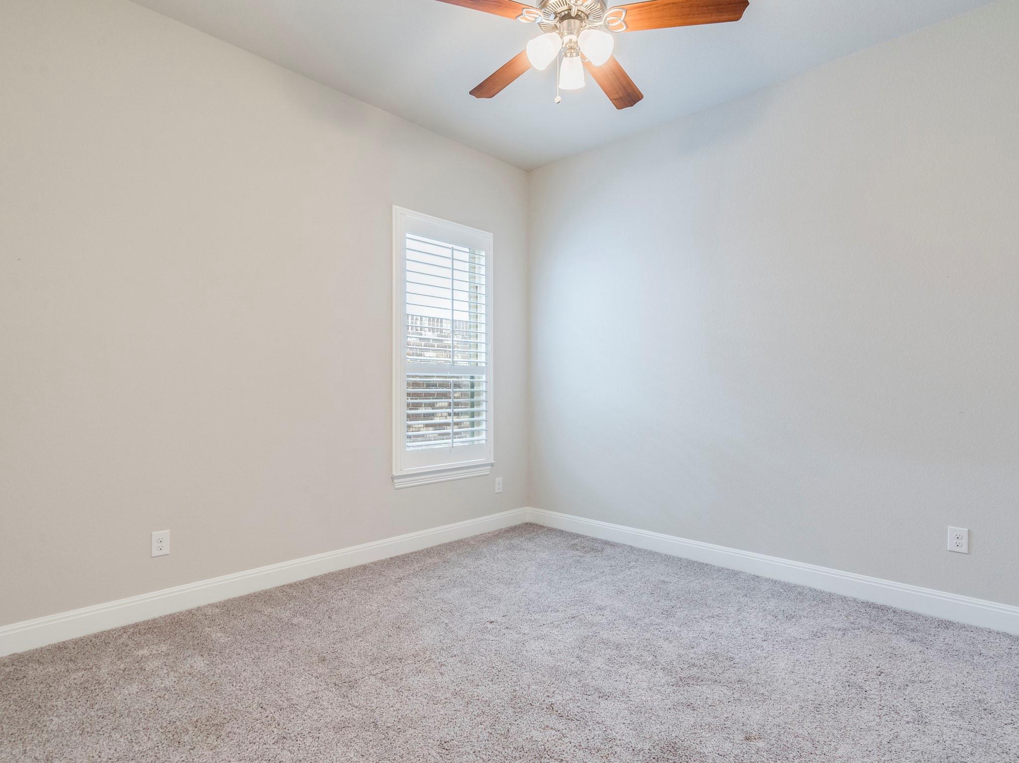836 Richardson Ln, Leander, TX 78641
