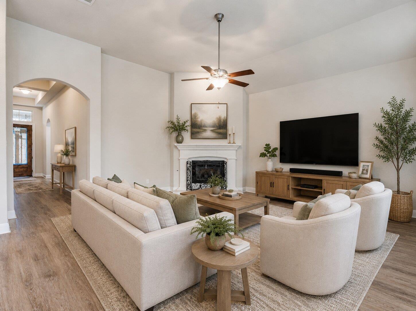 836 Richardson Ln, Leander, TX 78641
