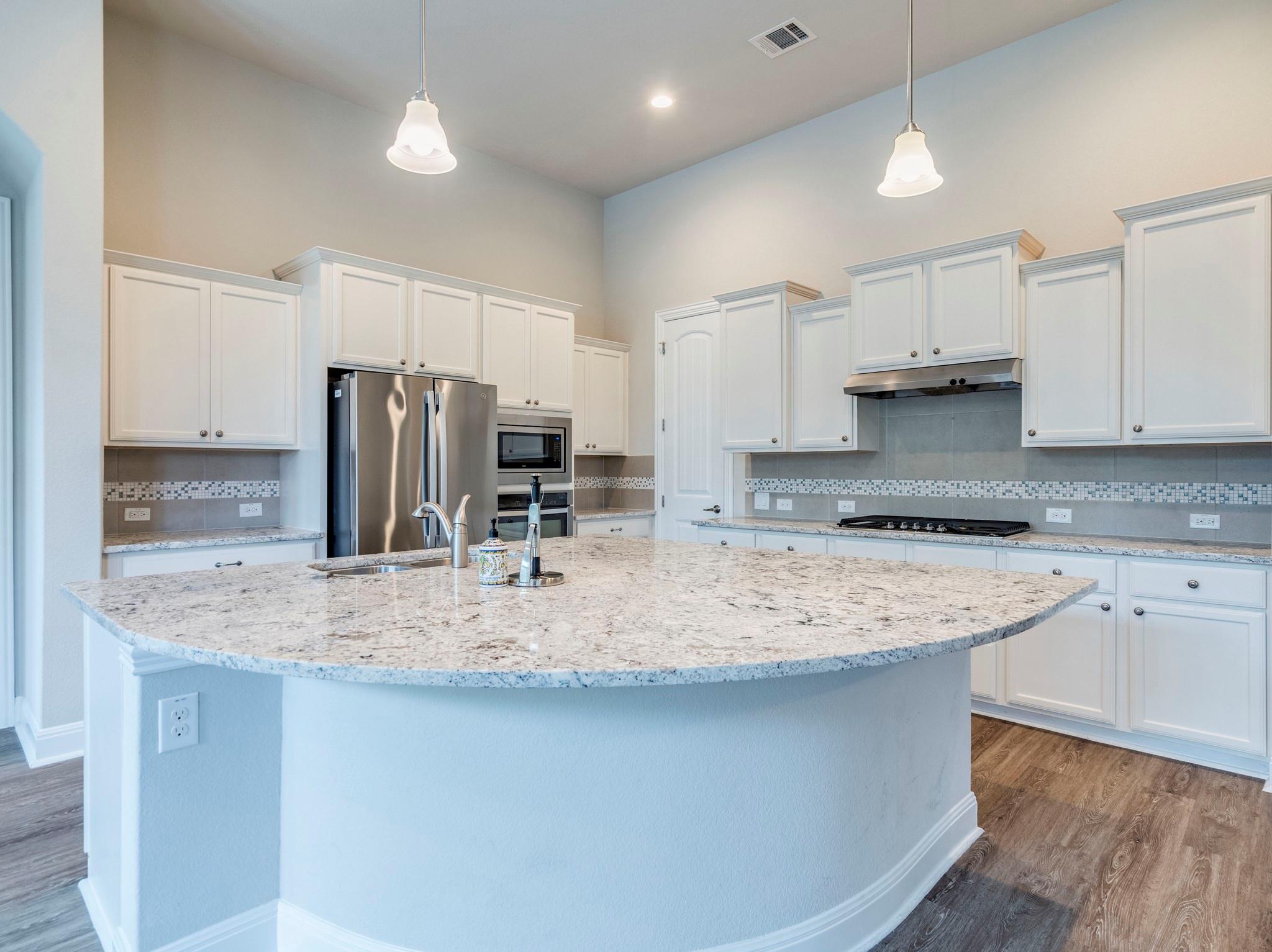 836 Richardson Ln, Leander, TX 78641