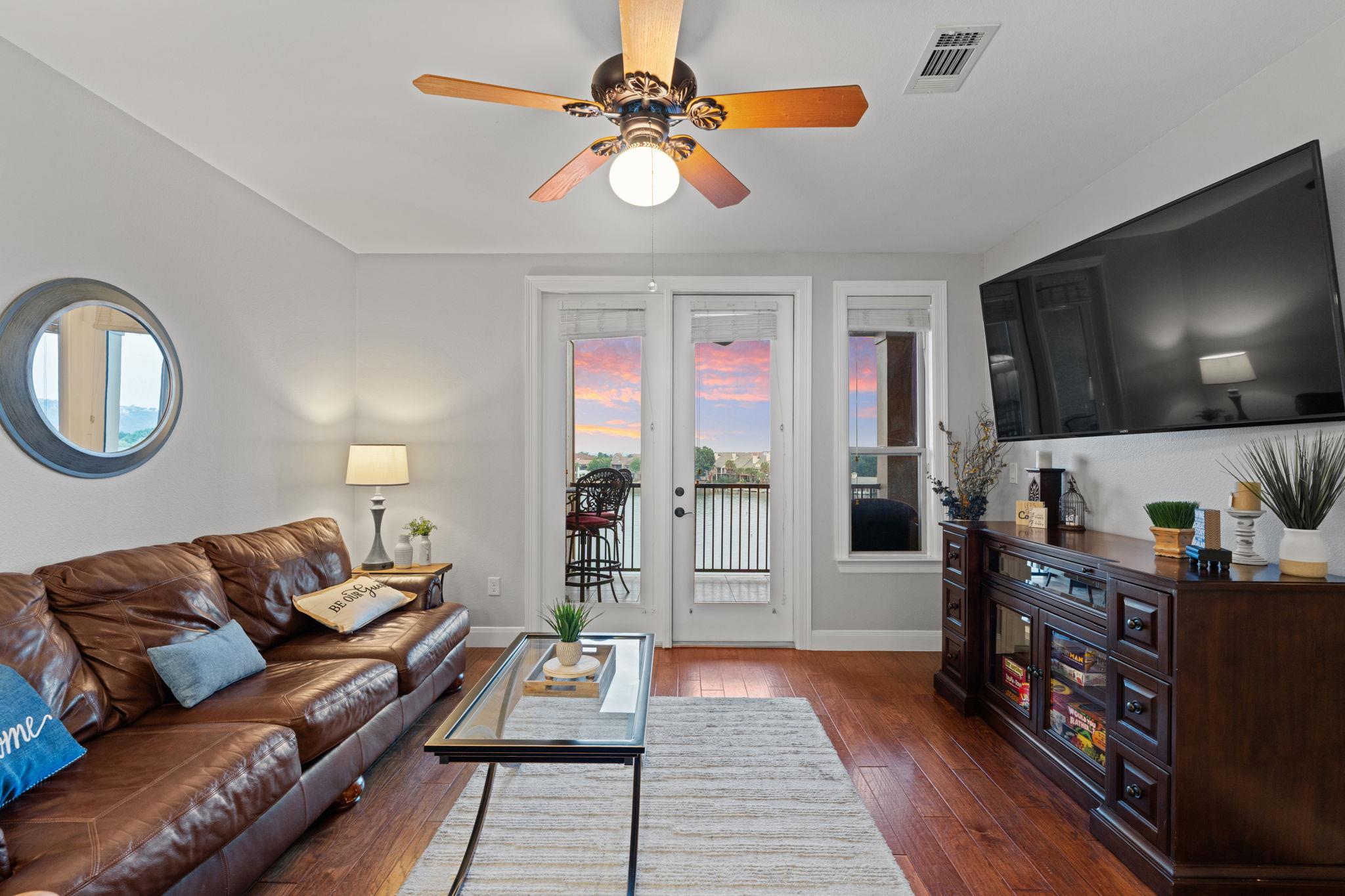 98 Island Dr # 34, Horseshoe Bay, TX 78657