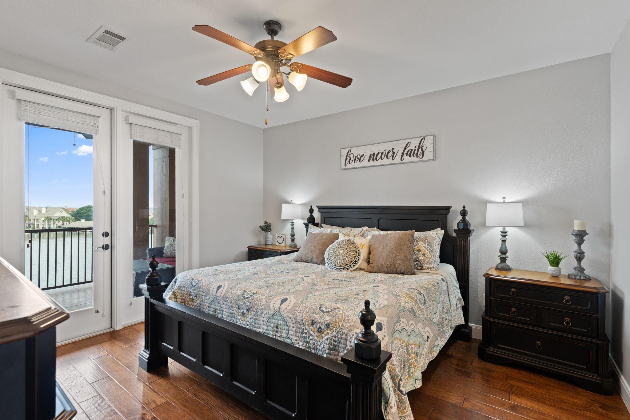 98 Island Dr # 34, Horseshoe Bay, TX 78657