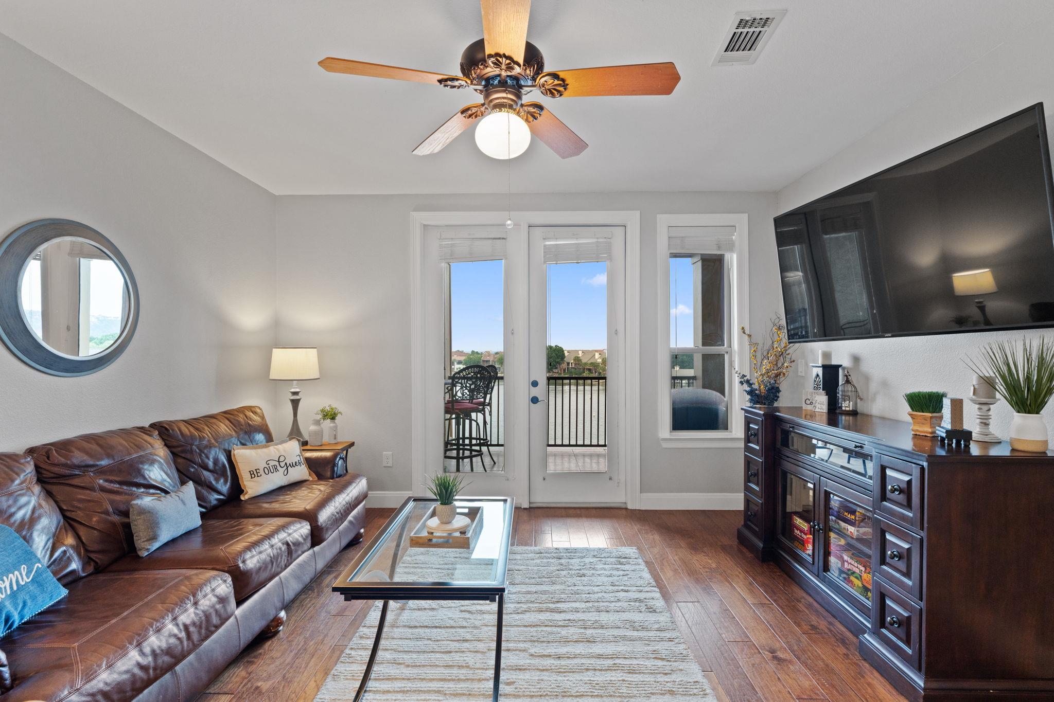98 Island Dr # 34, Horseshoe Bay, TX 78657