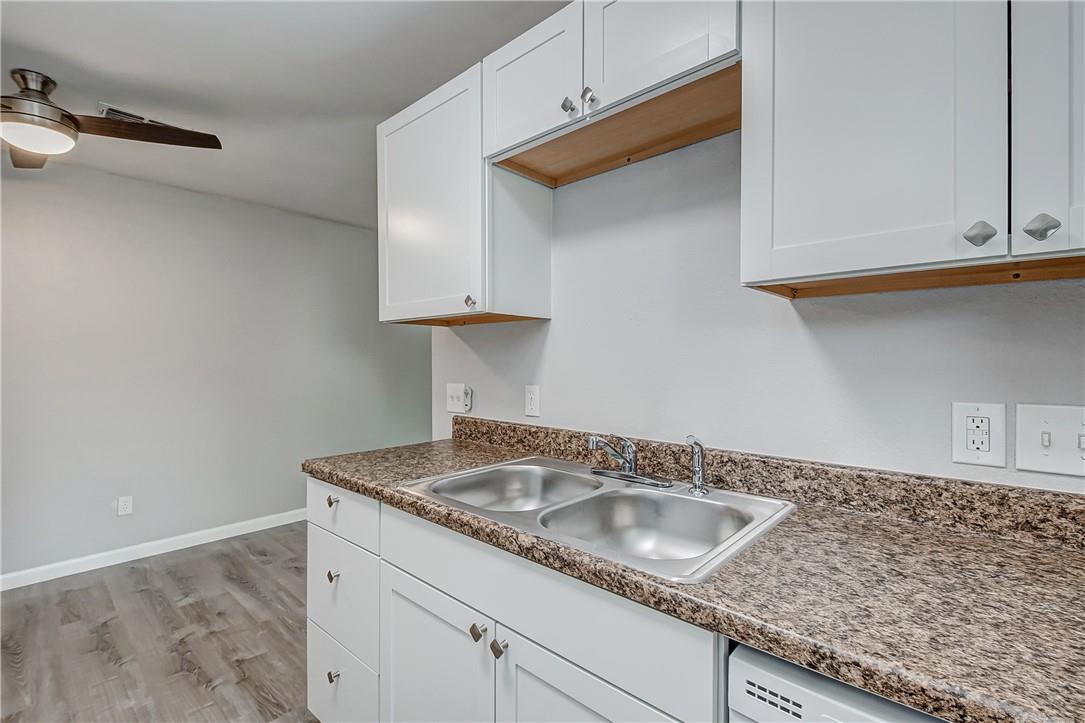 4307 S 1st St # 108, Austin, TX 78745
