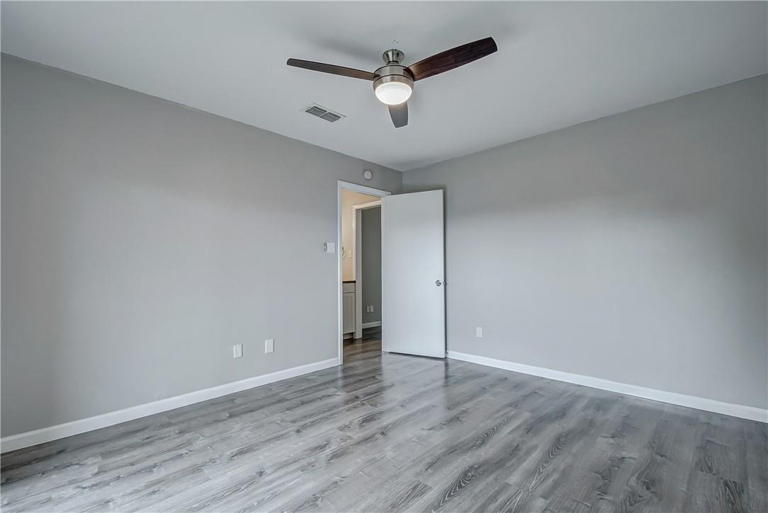 4307 S 1st St # 108, Austin, TX 78745