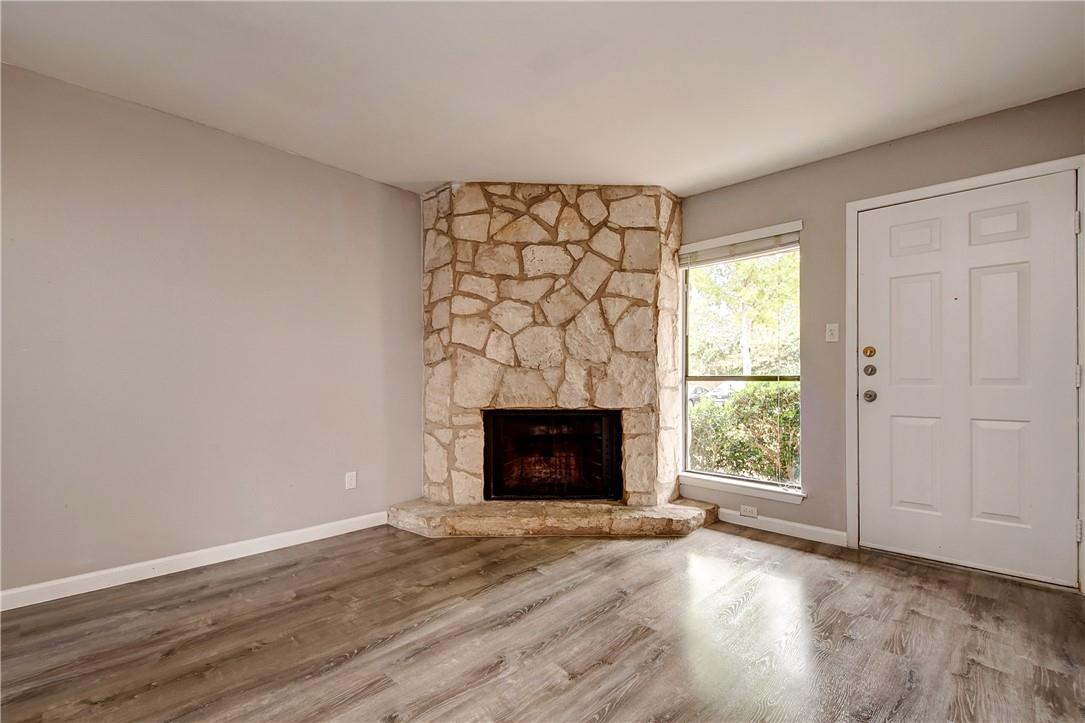 4307 S 1st St # 108, Austin, TX 78745