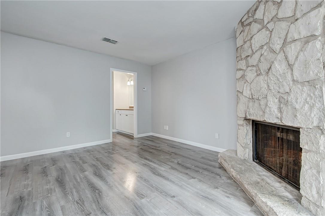 4307 S 1st St # 108, Austin, TX 78745