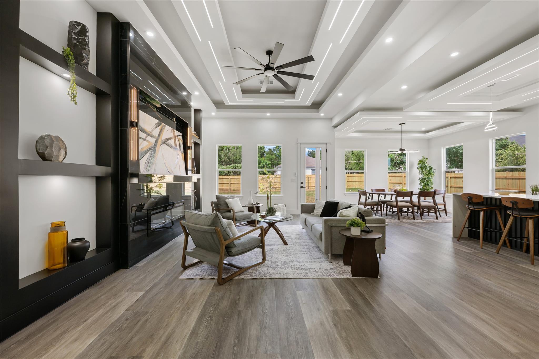 136 Waimanalo Ln, Bastrop, TX 78602