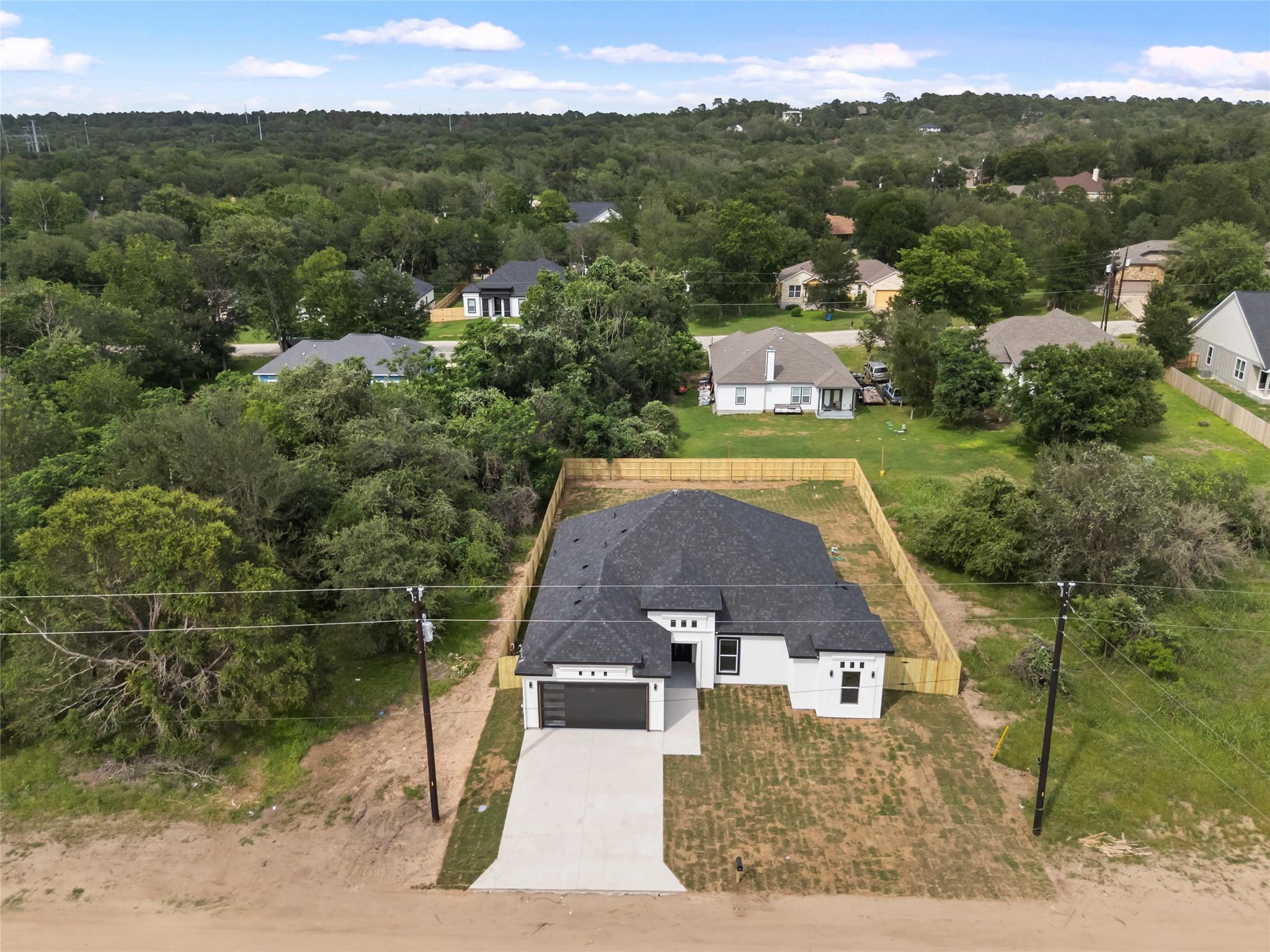 136 Waimanalo Ln, Bastrop, TX 78602