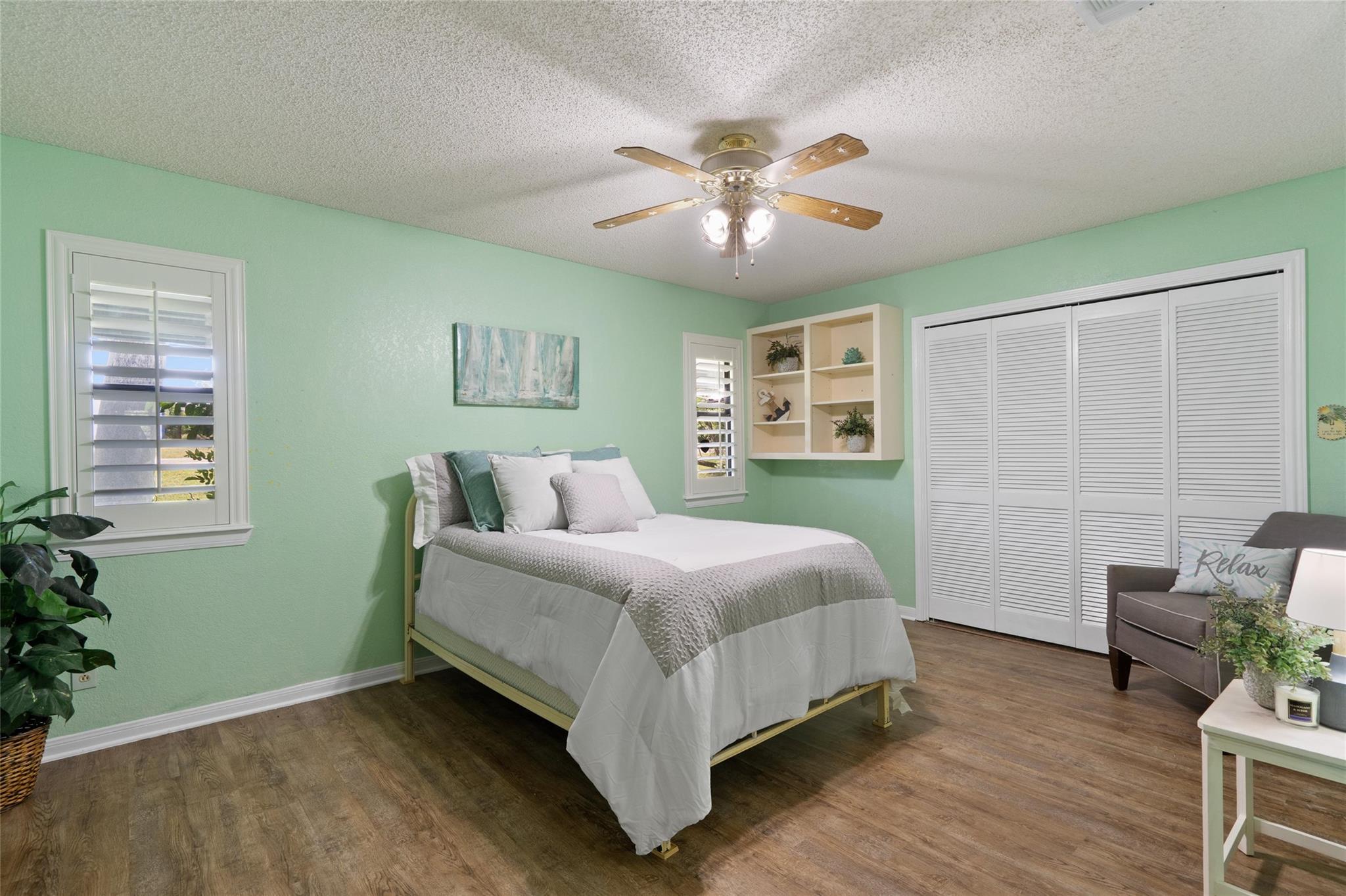6448 River Oaks Dr, Kingsland, TX 78639