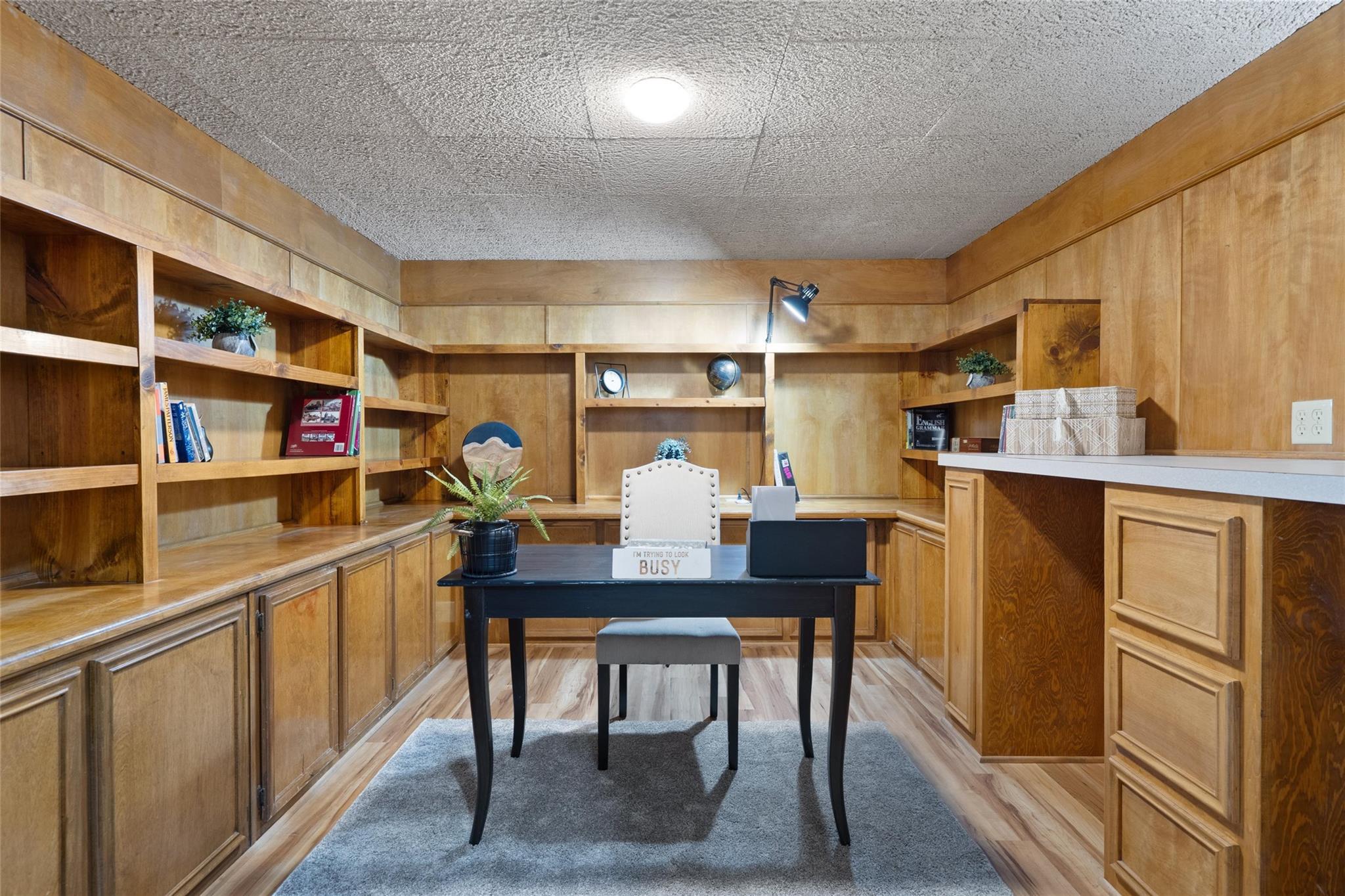6448 River Oaks Dr, Kingsland, TX 78639