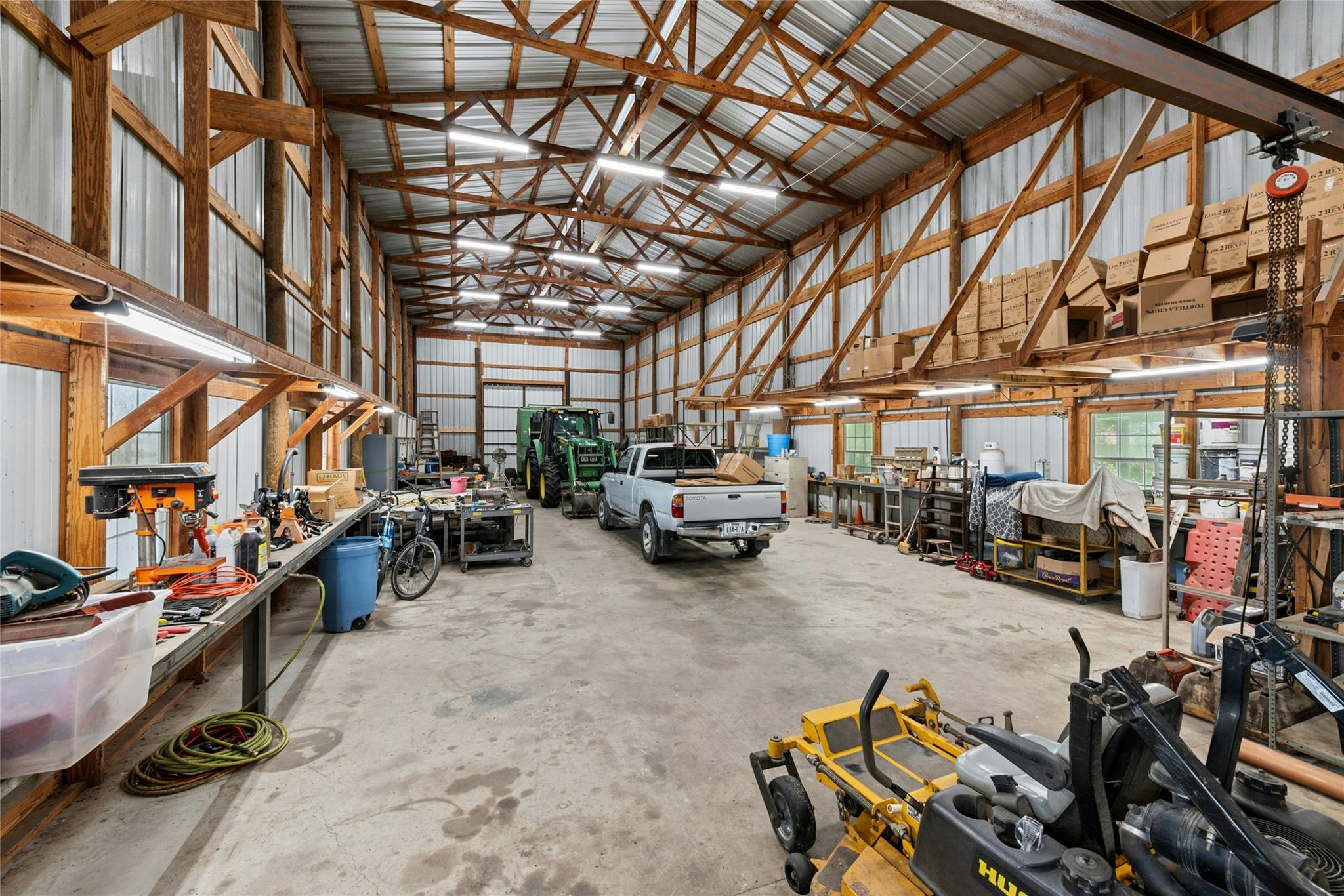 1610 County Road 463, Elgin, TX 78621