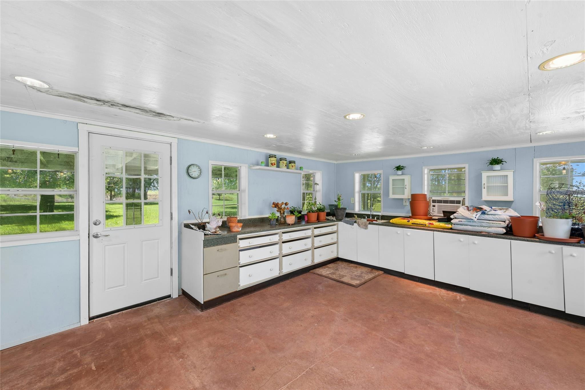 1610 County Road 463, Elgin, TX 78621