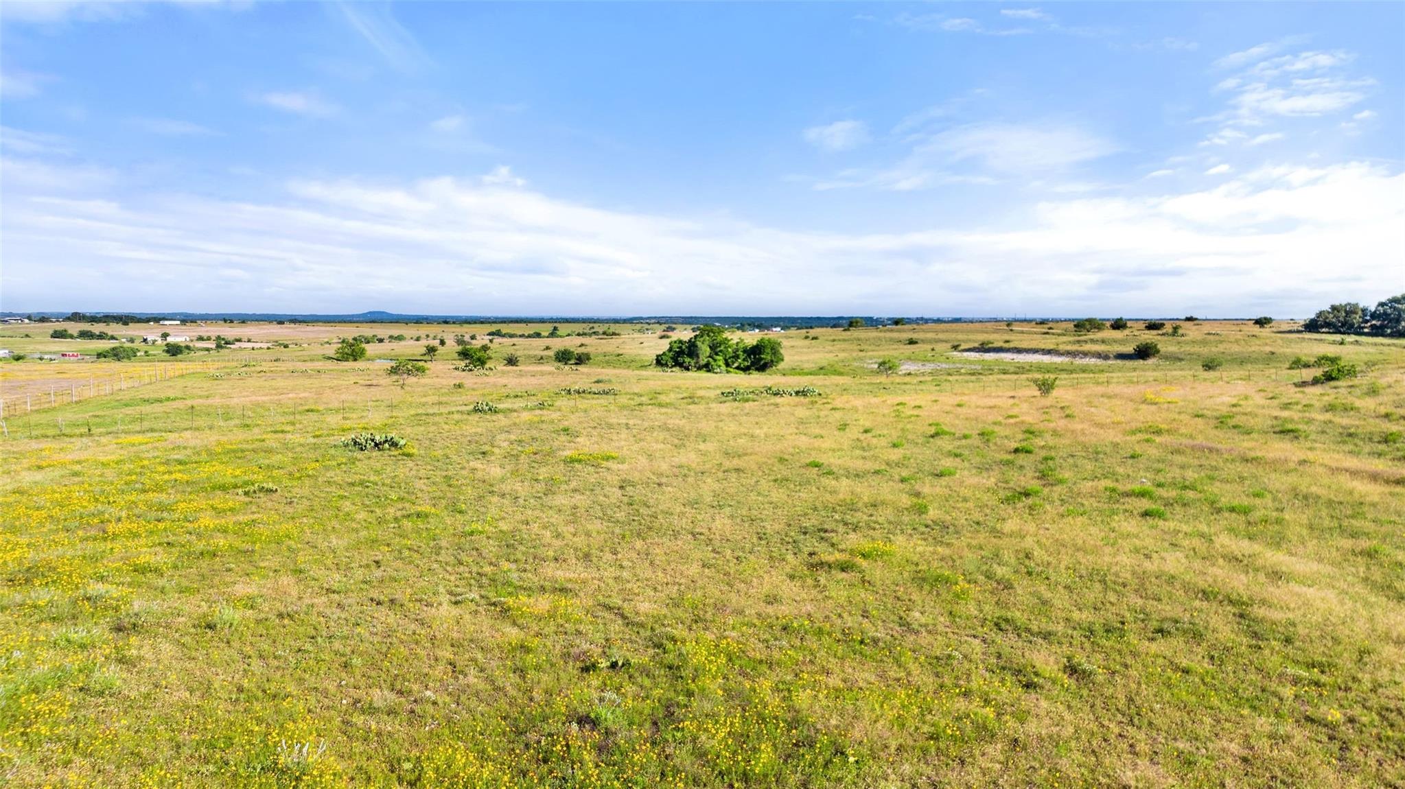 4501 210 County Rd, Bertram, TX 78605