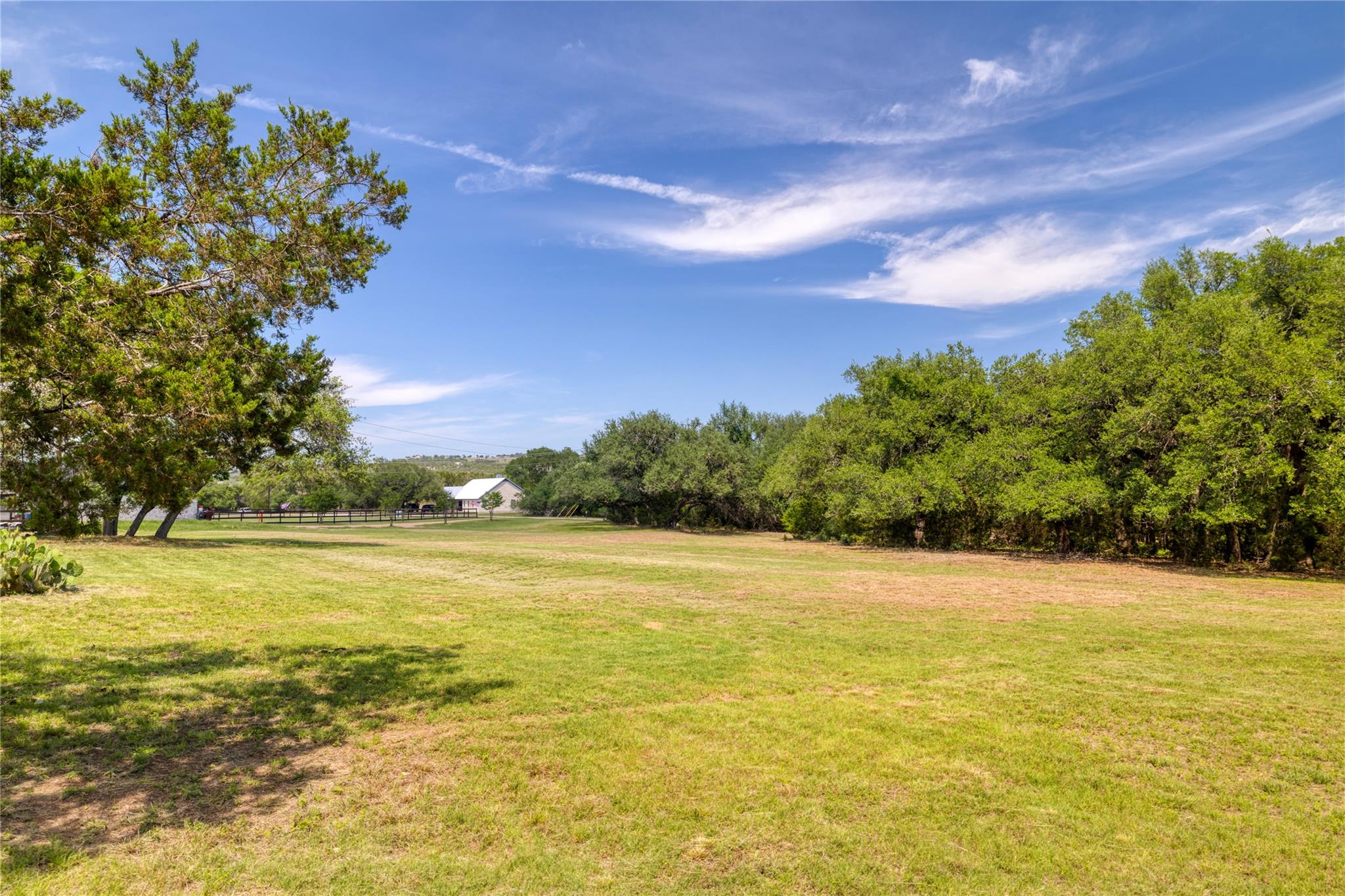 187 Beauchamp Rd, Dripping Springs, TX 78620