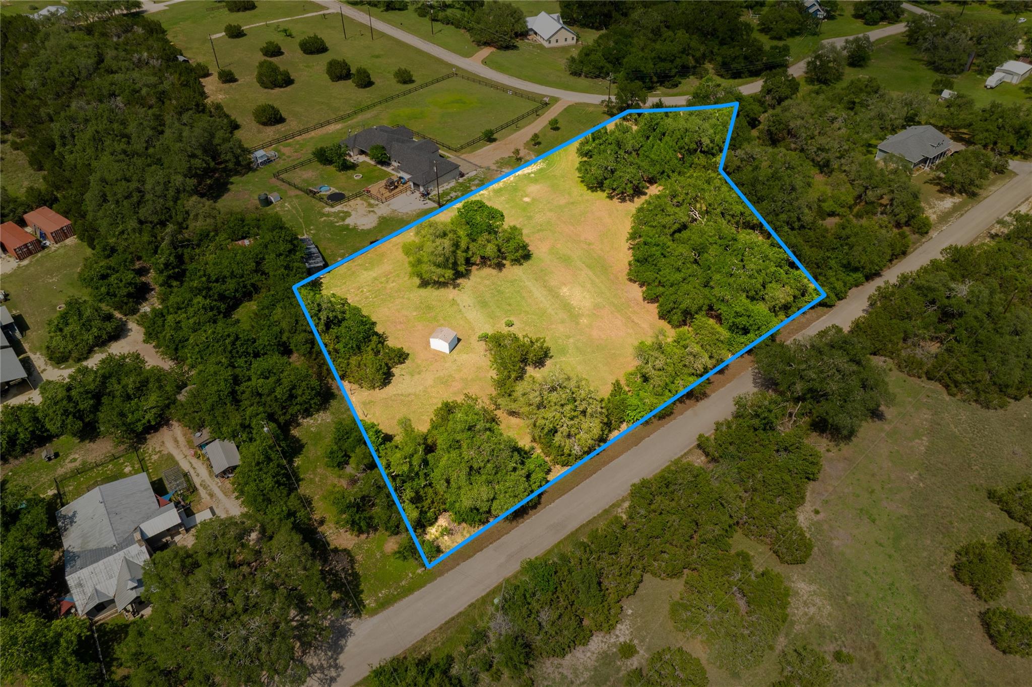 187 Beauchamp Rd, Dripping Springs, TX 78620