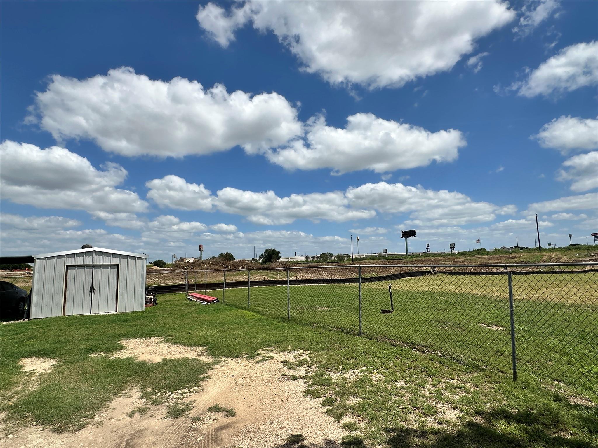 945 Old San Antonio Rd # C, Buda, TX 78610