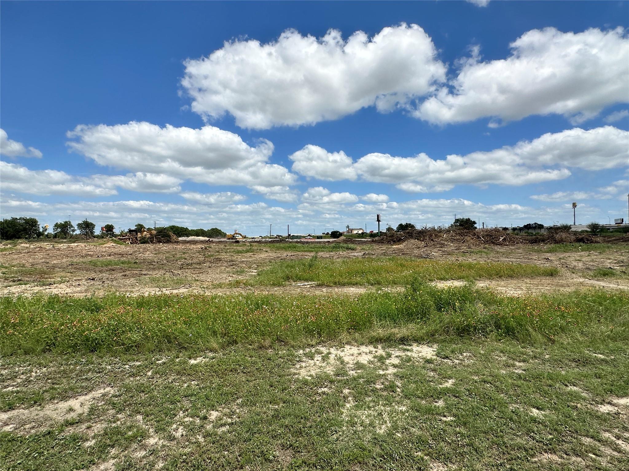 945 Old San Antonio Rd # C, Buda, TX 78610