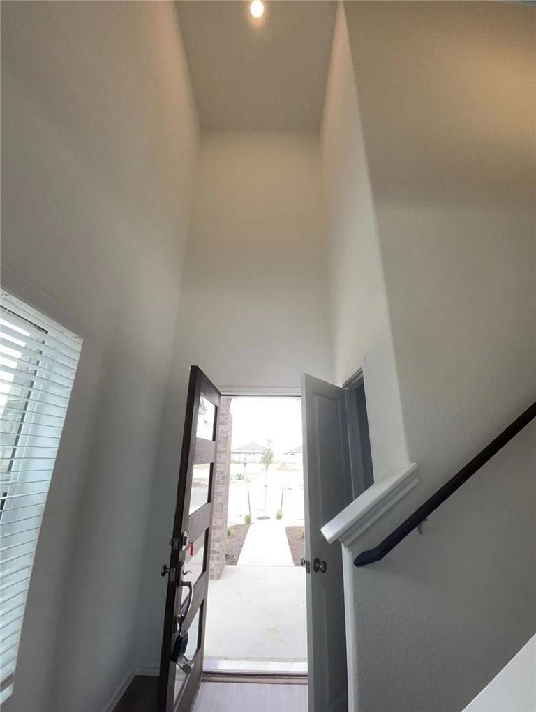 109 Canley Loop, Hutto, TX 78634