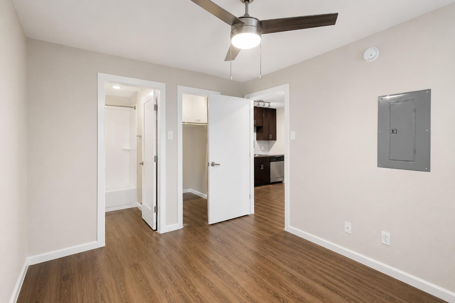 8214 N Interstate 35 SVRD SB Highway, Austin, TX 78753