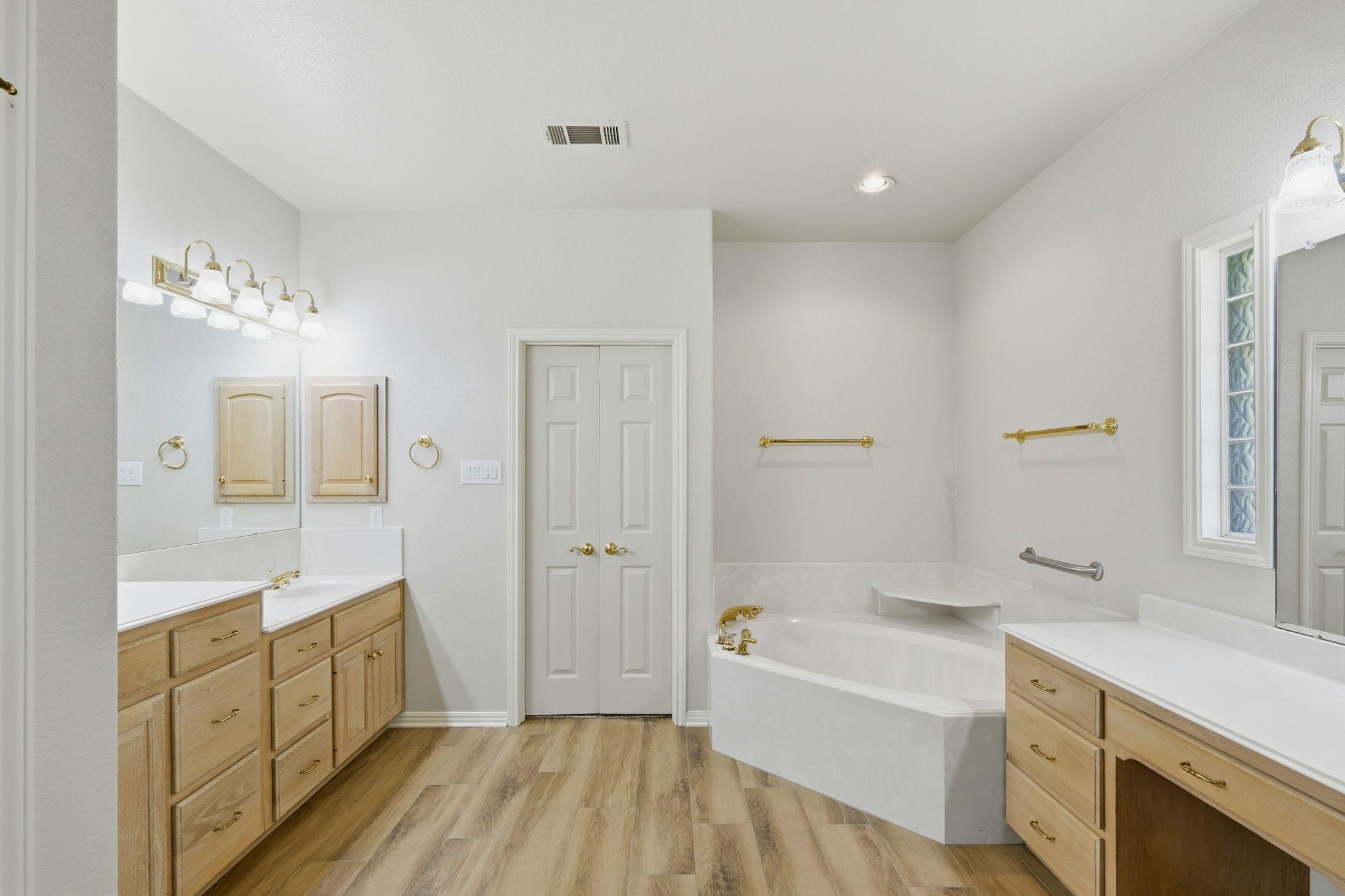2000 Fountainwood Dr, Georgetown, TX 78633