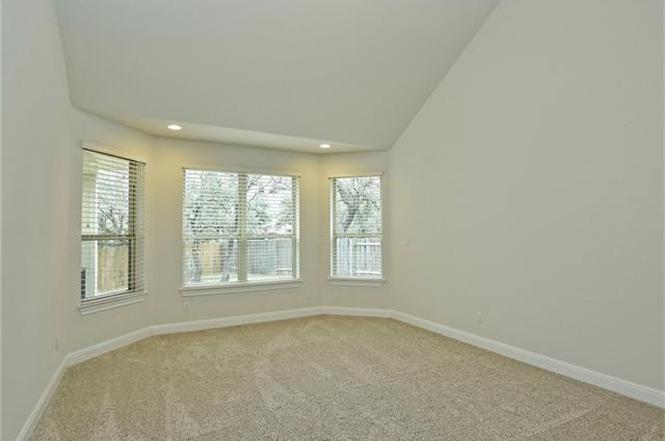 15821 Cinca Terra Dr, Bee Cave, TX 78738